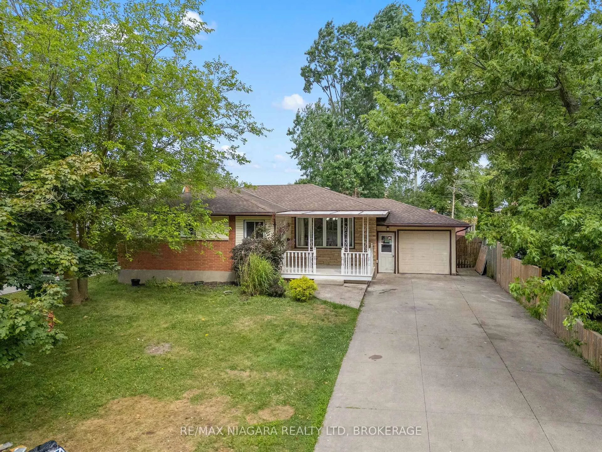Photo 1 of 4107 Campbell Avenue, Niagara Falls, Chippawa — HOMEH