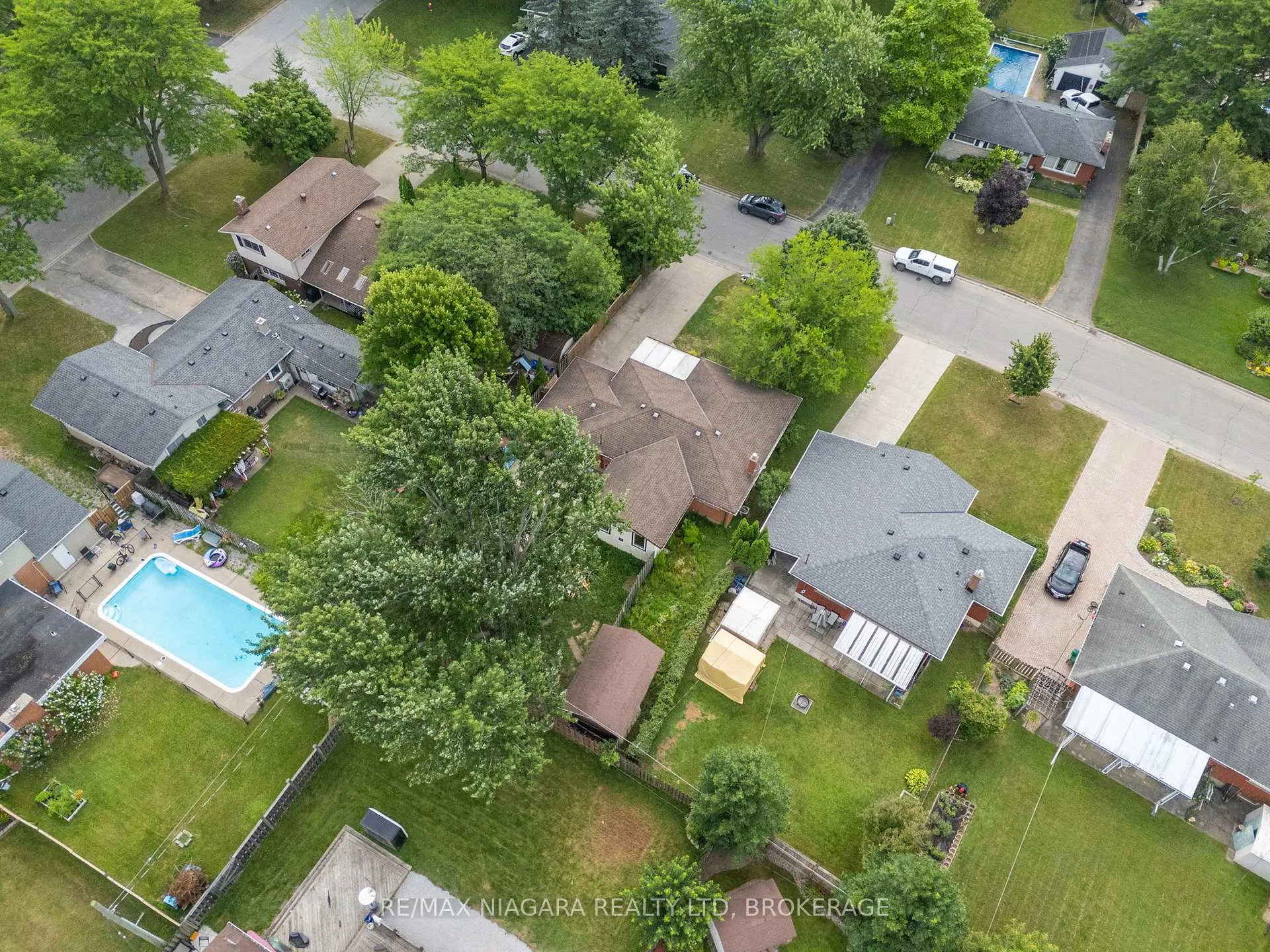 Photo 21 of 4107 Campbell Avenue, Niagara Falls, Chippawa — HOMEH