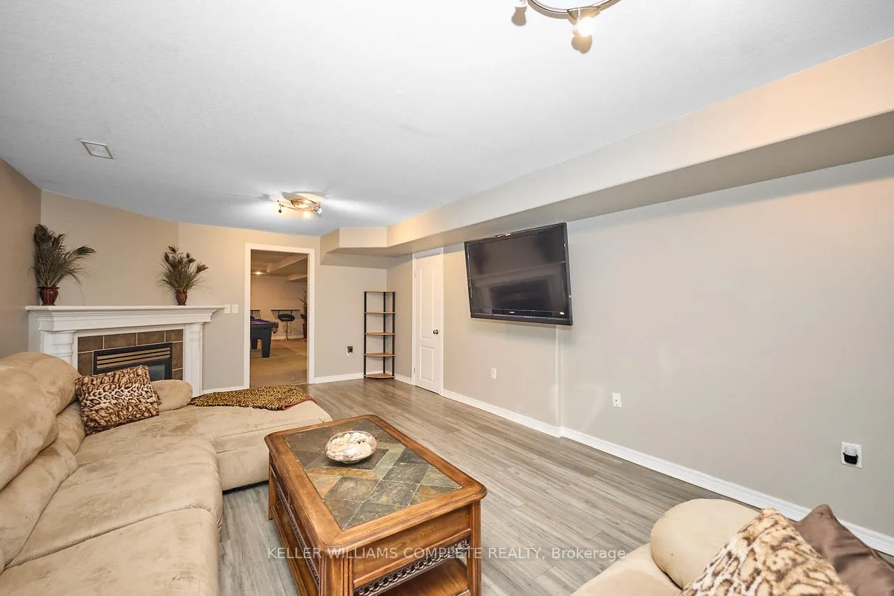 Photo 19 of 4528 Frances Crescent, Lincoln, Beamsville — HOMEH