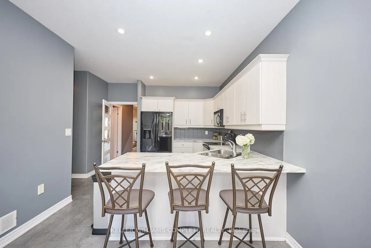 Photo 20 of 4528 Frances Crescent, Lincoln, Beamsville — HOMEH