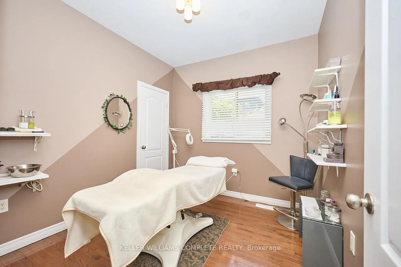 Photo 31 of 4528 Frances Crescent, Lincoln, Beamsville — HOMEH