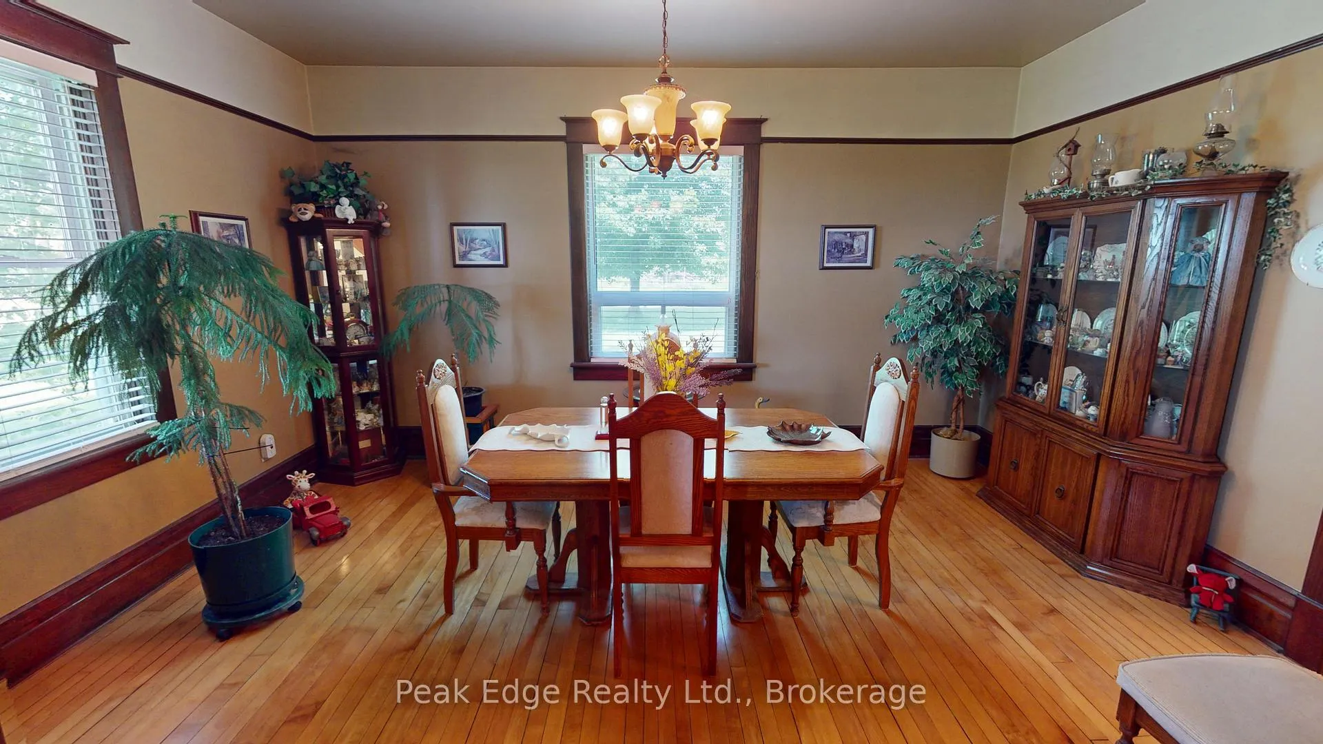 Photo 12 of 59 2 Concession, Kincardine — HOMEH