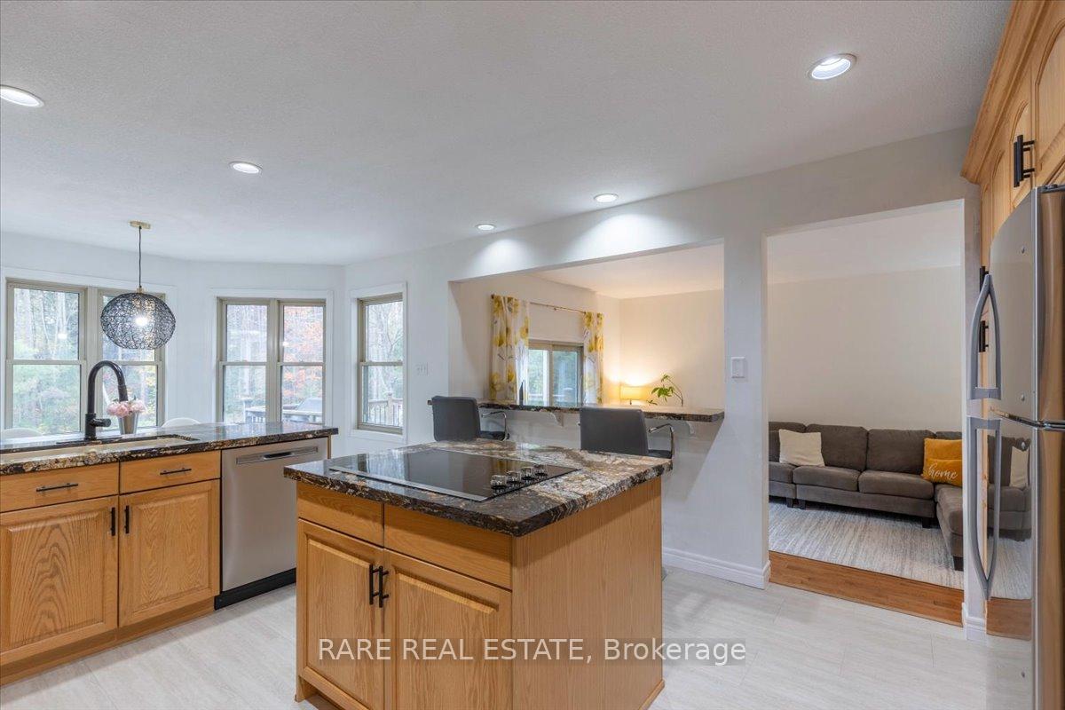 Photo 9 of 21 Fawn Crescent, Clearview, Rural Clearview — HOMEH