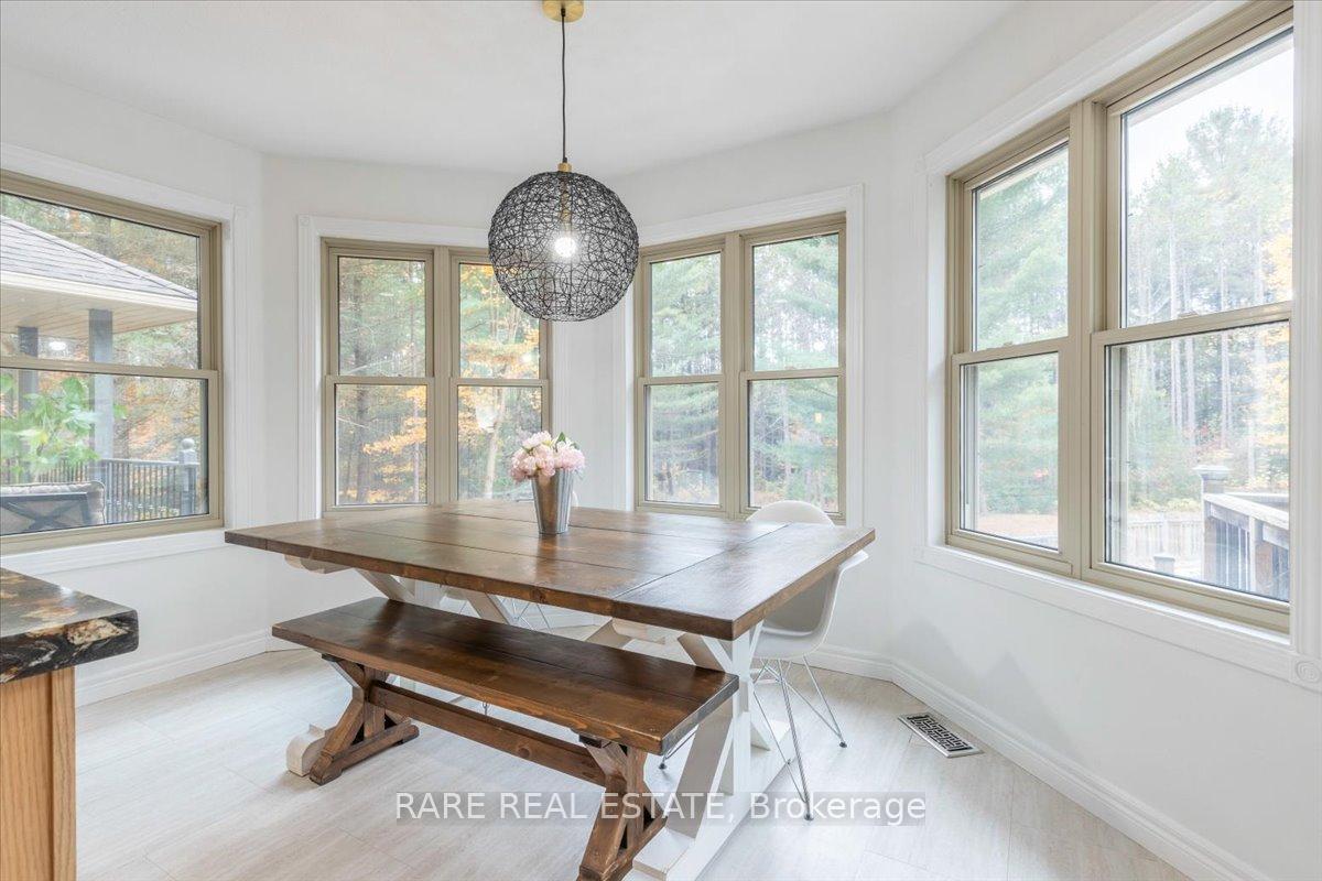 Photo 12 of 21 Fawn Crescent, Clearview, Rural Clearview — HOMEH