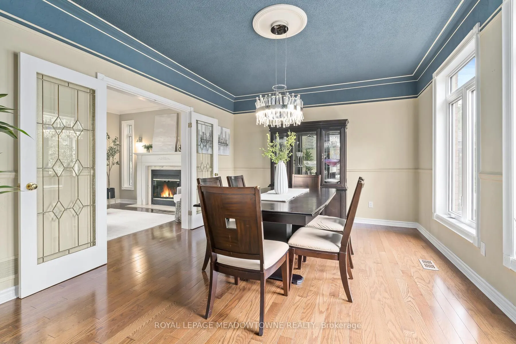 Photo 17 of 3 Thomas Court, Halton Hills, Georgetown — HOMEH