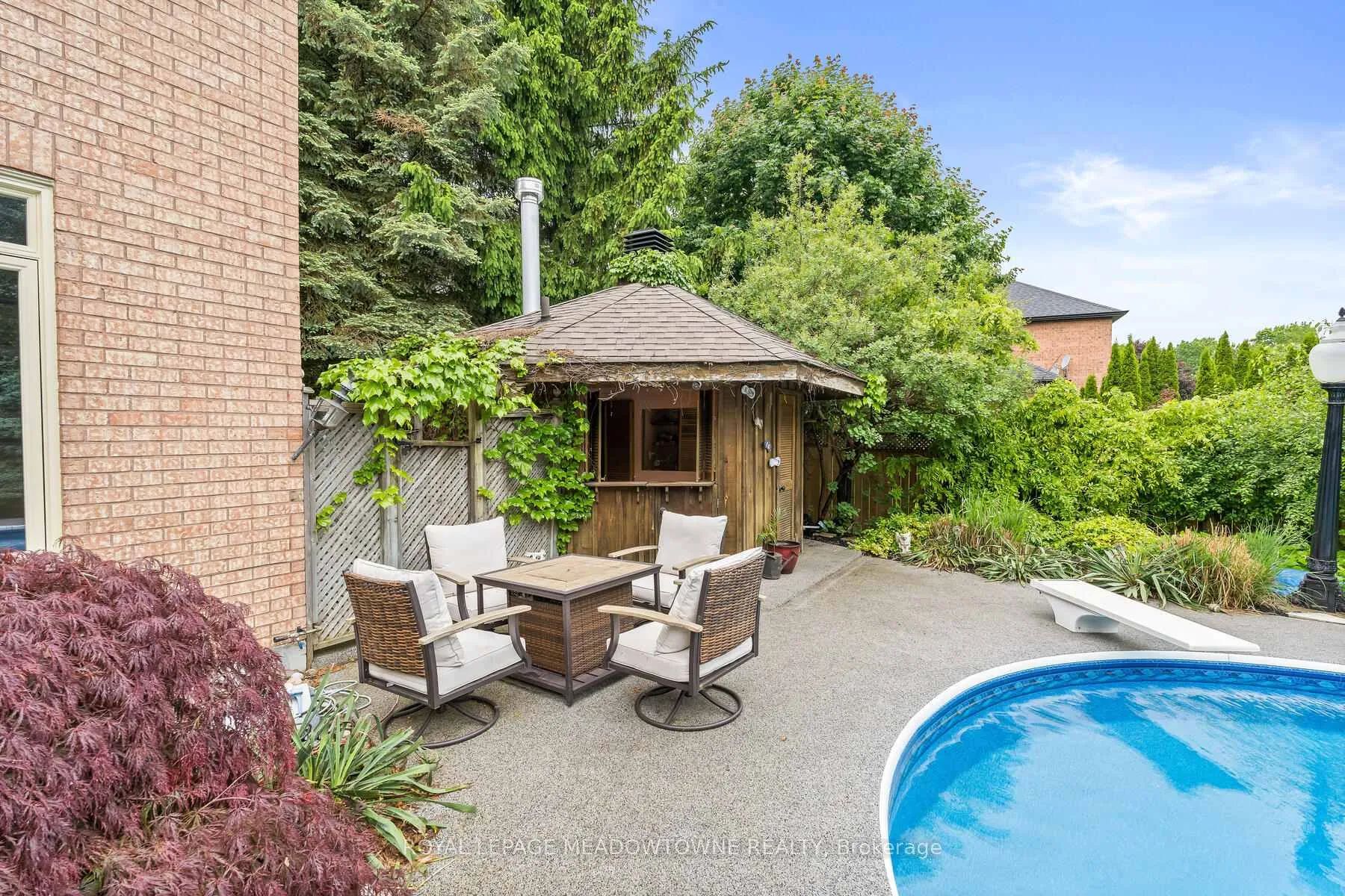 Photo 42 of 3 Thomas Court, Halton Hills, Georgetown — HOMEH