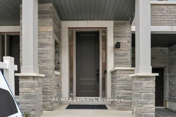 Photo 2 of 87 De La Roche Drive N, Vaughan, Vellore Village — HOMEH