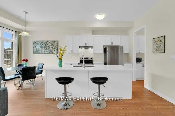 Photo 16 of 87 De La Roche Drive N, Vaughan, Vellore Village — HOMEH