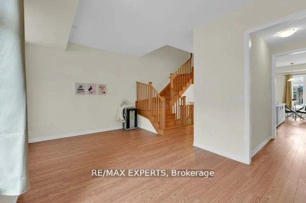 Photo 32 of 87 De La Roche Drive N, Vaughan, Vellore Village — HOMEH
