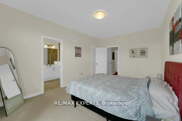 Photo 38 of 87 De La Roche Drive N, Vaughan, Vellore Village — HOMEH