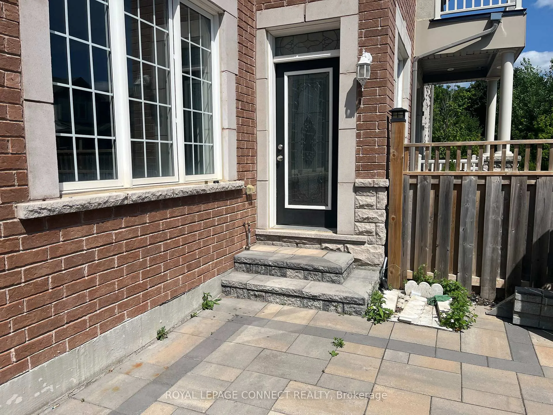 Photo 9 of 2427 Moonlight Crescent, Pickering, Rural Pickering — HOMEH