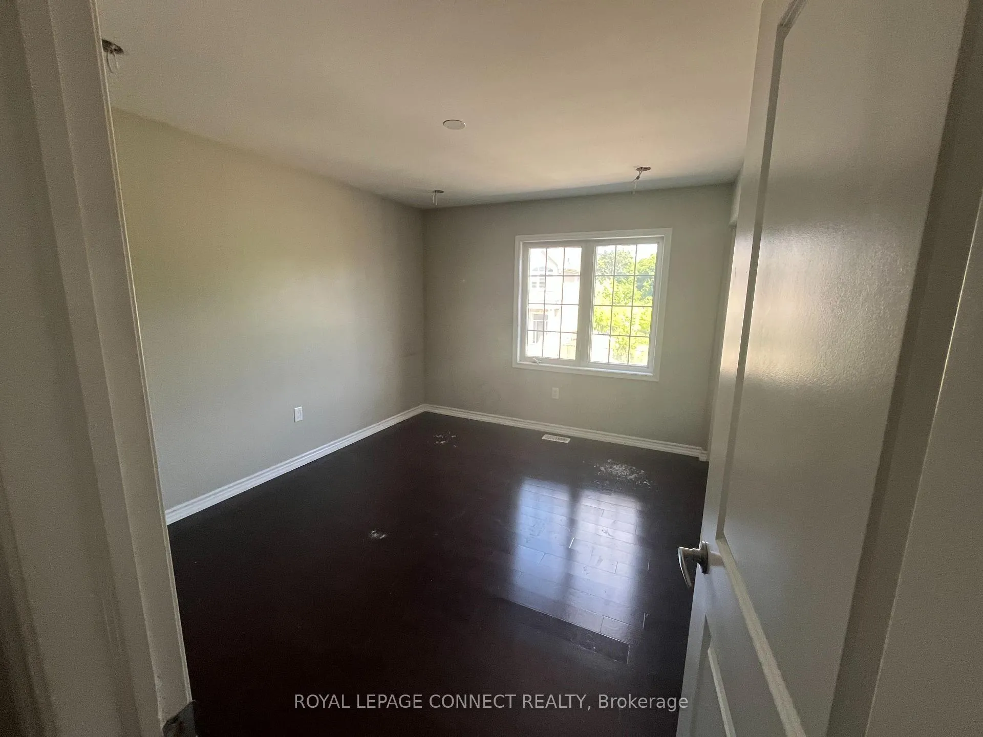 Photo 24 of 2427 Moonlight Crescent, Pickering, Rural Pickering — HOMEH