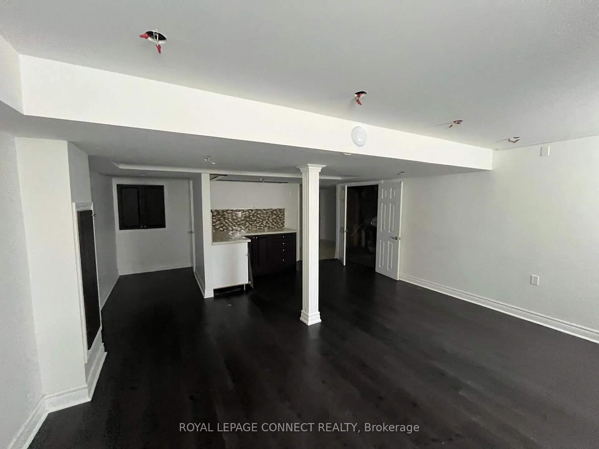 Photo 32 of 2427 Moonlight Crescent, Pickering, Rural Pickering — HOMEH