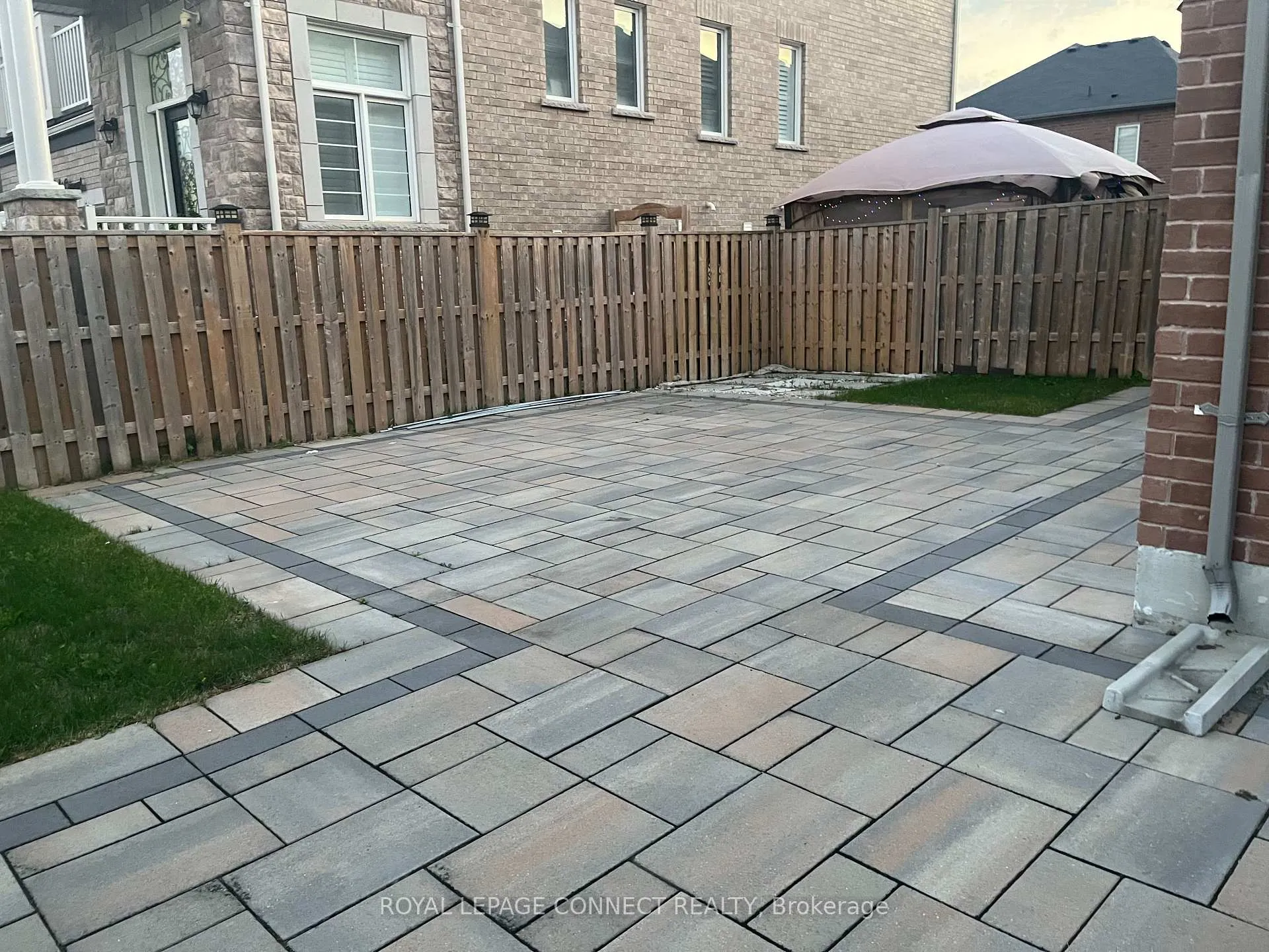 Photo 36 of 2427 Moonlight Crescent, Pickering, Rural Pickering — HOMEH