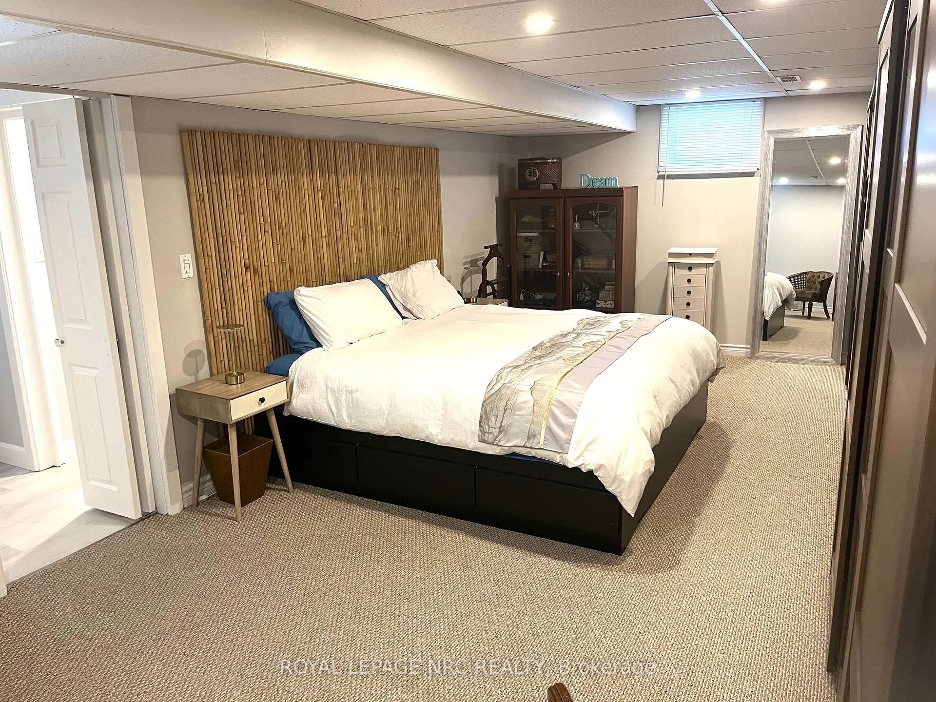 Photo 12 of 8305 Parkway Drive, Niagara Falls, Chippawa — HOMEH