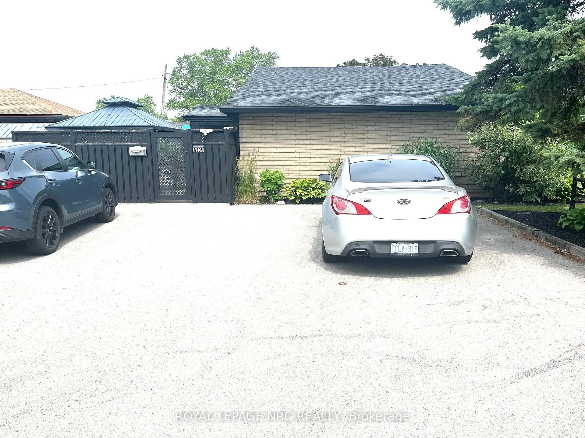 Photo 24 of 8305 Parkway Drive, Niagara Falls, Chippawa — HOMEH