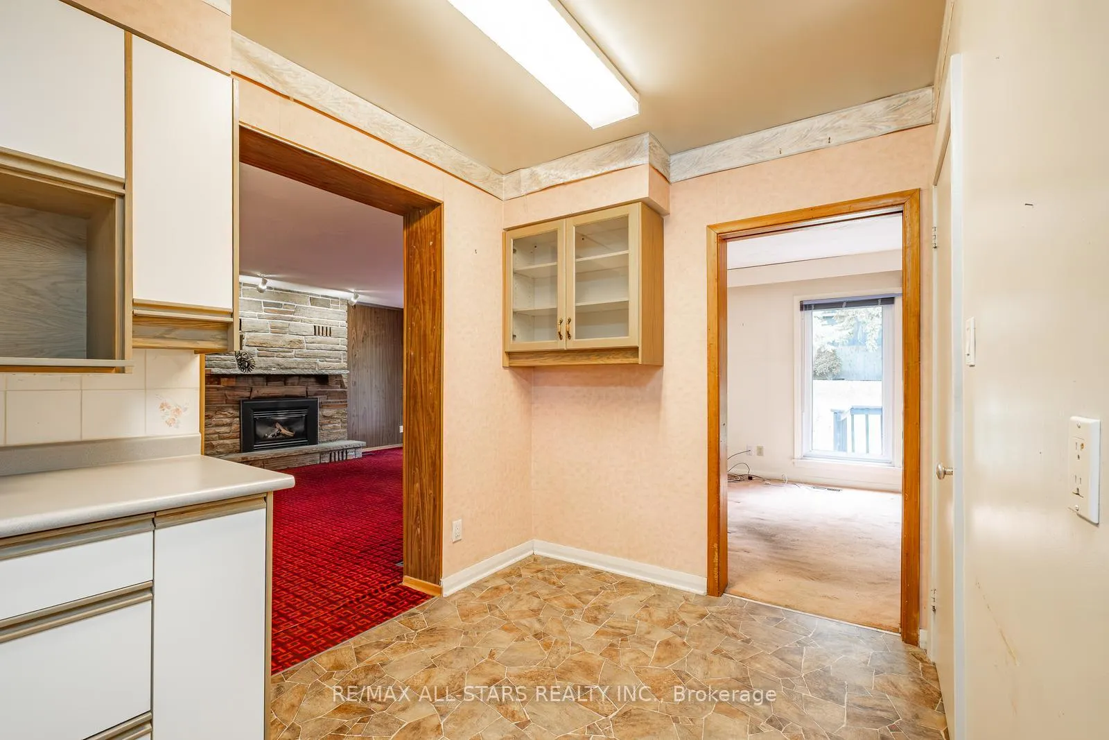 Photo 8 of 6 Elizabeth Street, Markham, Old Markham Village — HOMEH