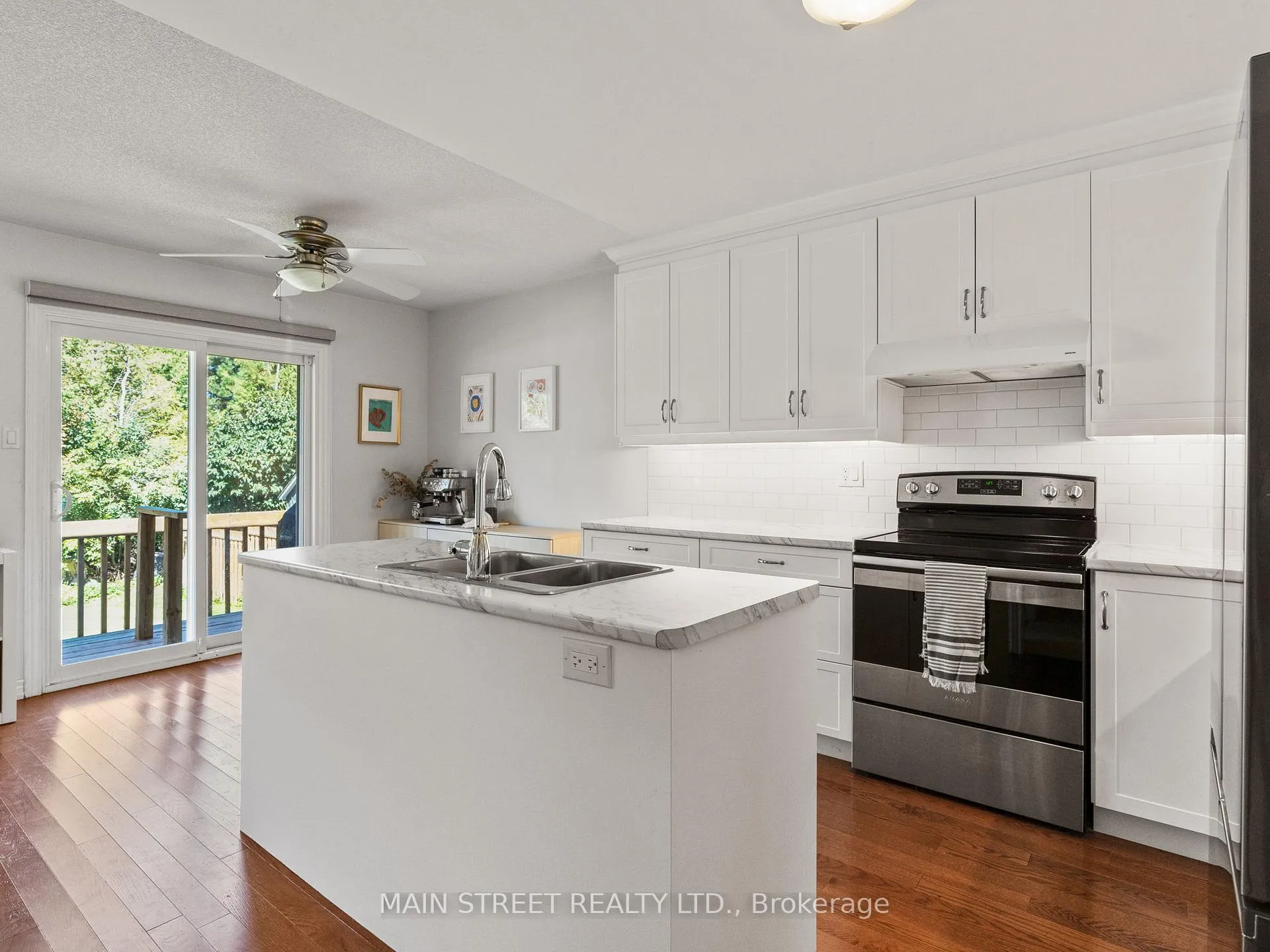 Photo 10 of 44 South Beech Street, Uxbridge — HOMEH