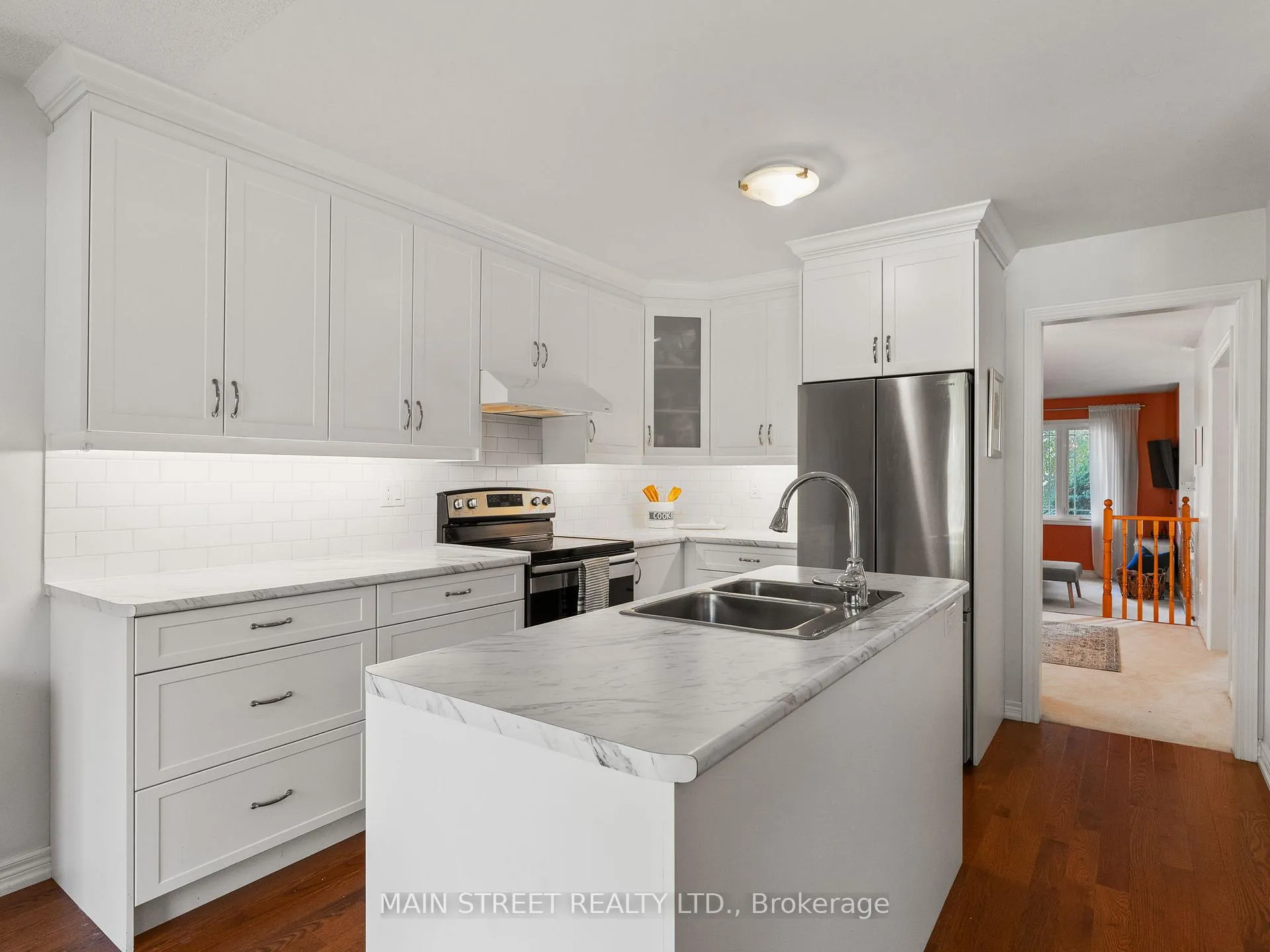 Photo 11 of 44 South Beech Street, Uxbridge — HOMEH