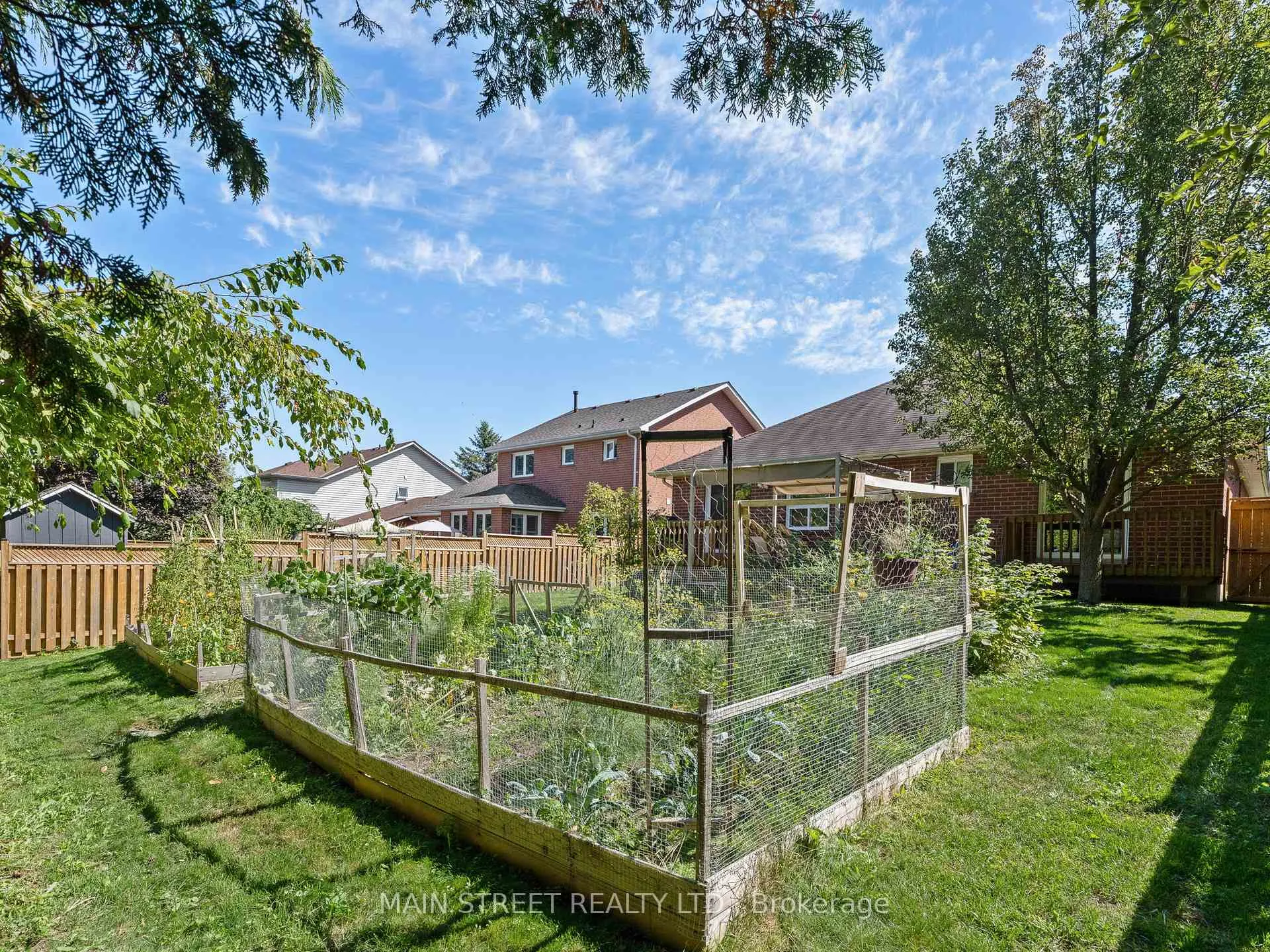Photo 39 of 44 South Beech Street, Uxbridge — HOMEH