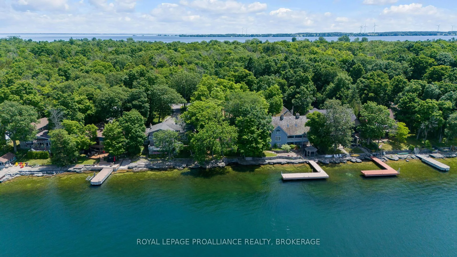 Photo 3 of 298 Nicholson Point Road, Loyalist, Lennox and Addington - South — HOMEH