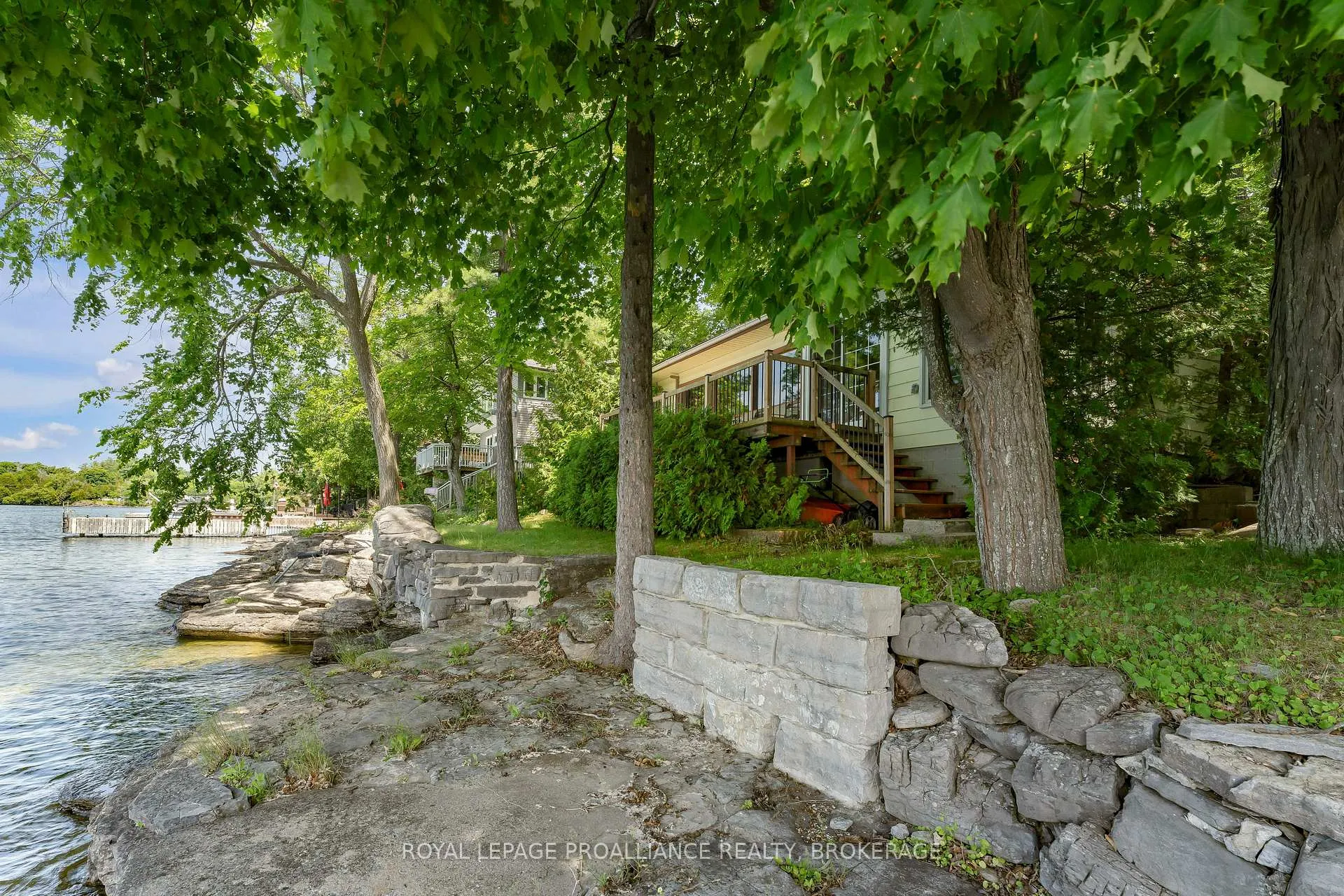 Photo 13 of 298 Nicholson Point Road, Loyalist, Lennox and Addington - South — HOMEH