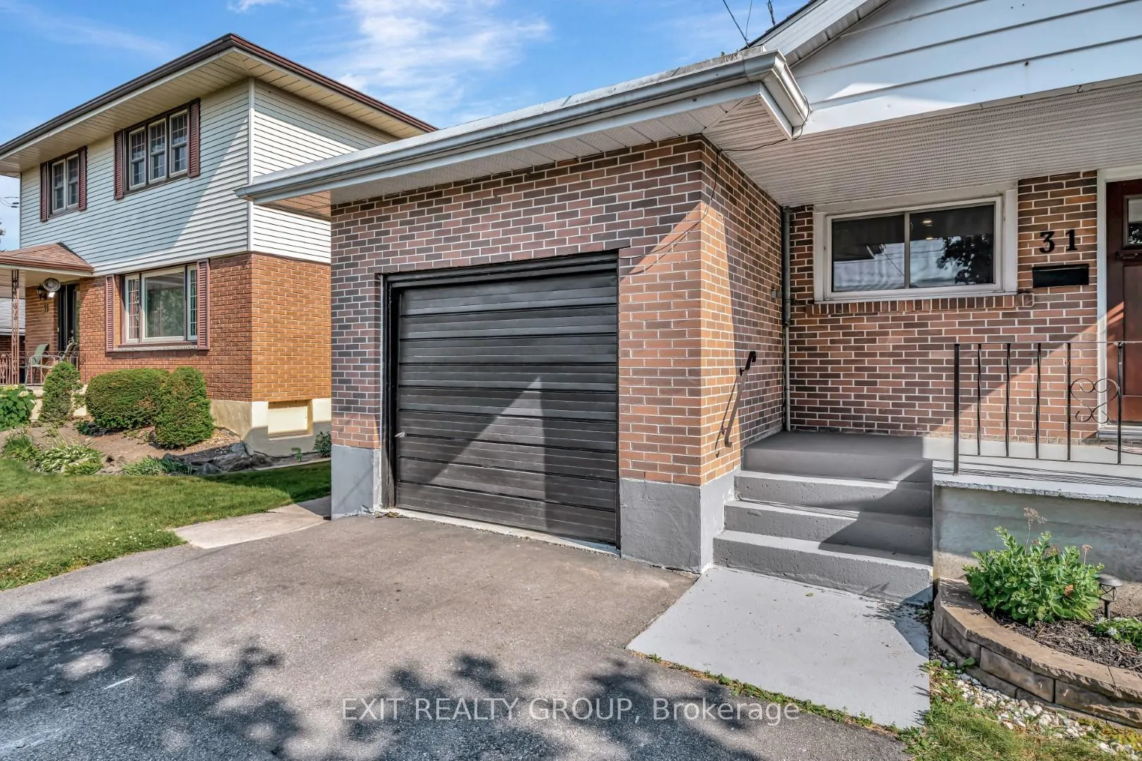 Photo 4 of 31 Plaza Square, Belleville, Belleville Ward — HOMEH