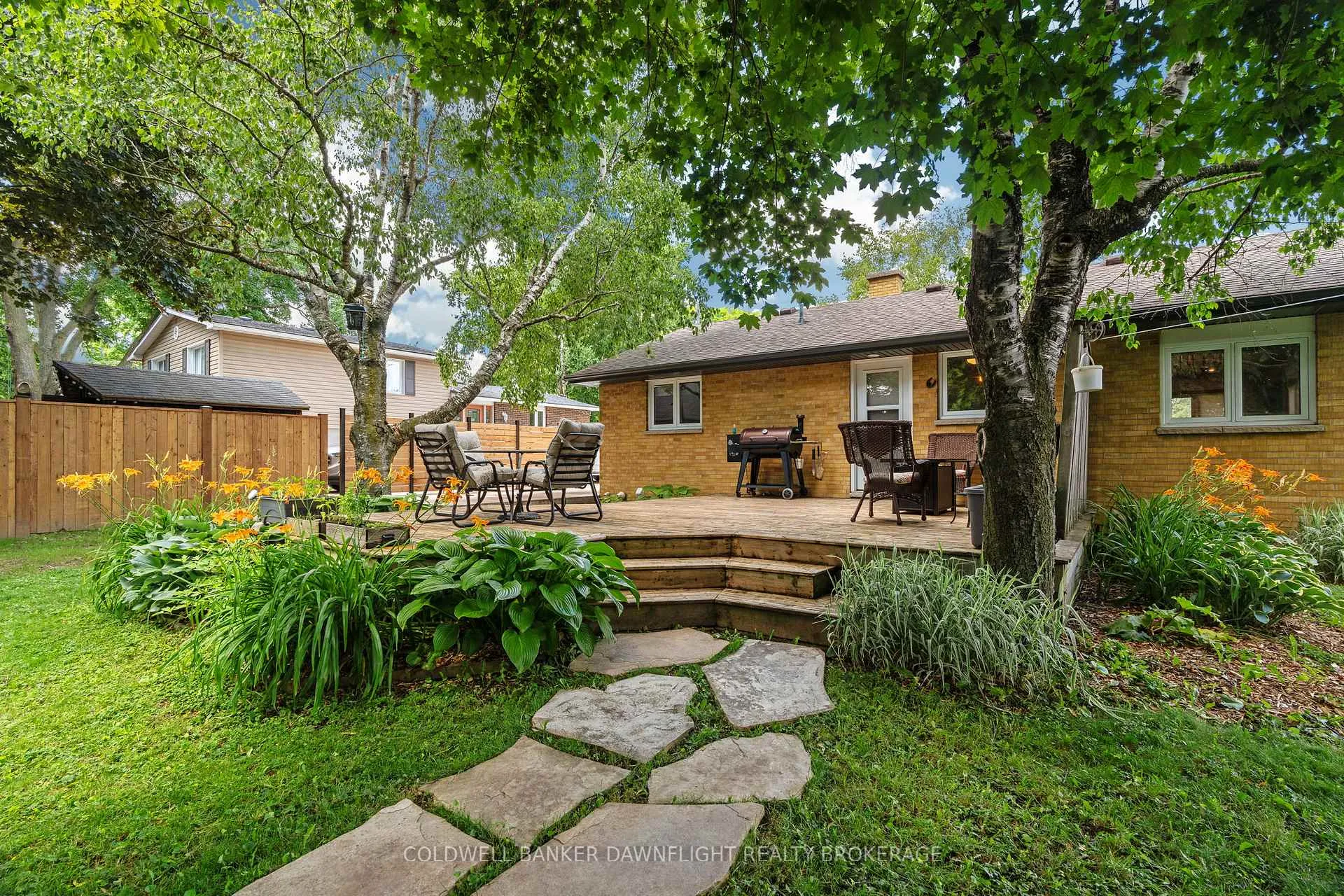 Photo 40 of 147 Sanders Street E, South Huron, Exeter — HOMEH