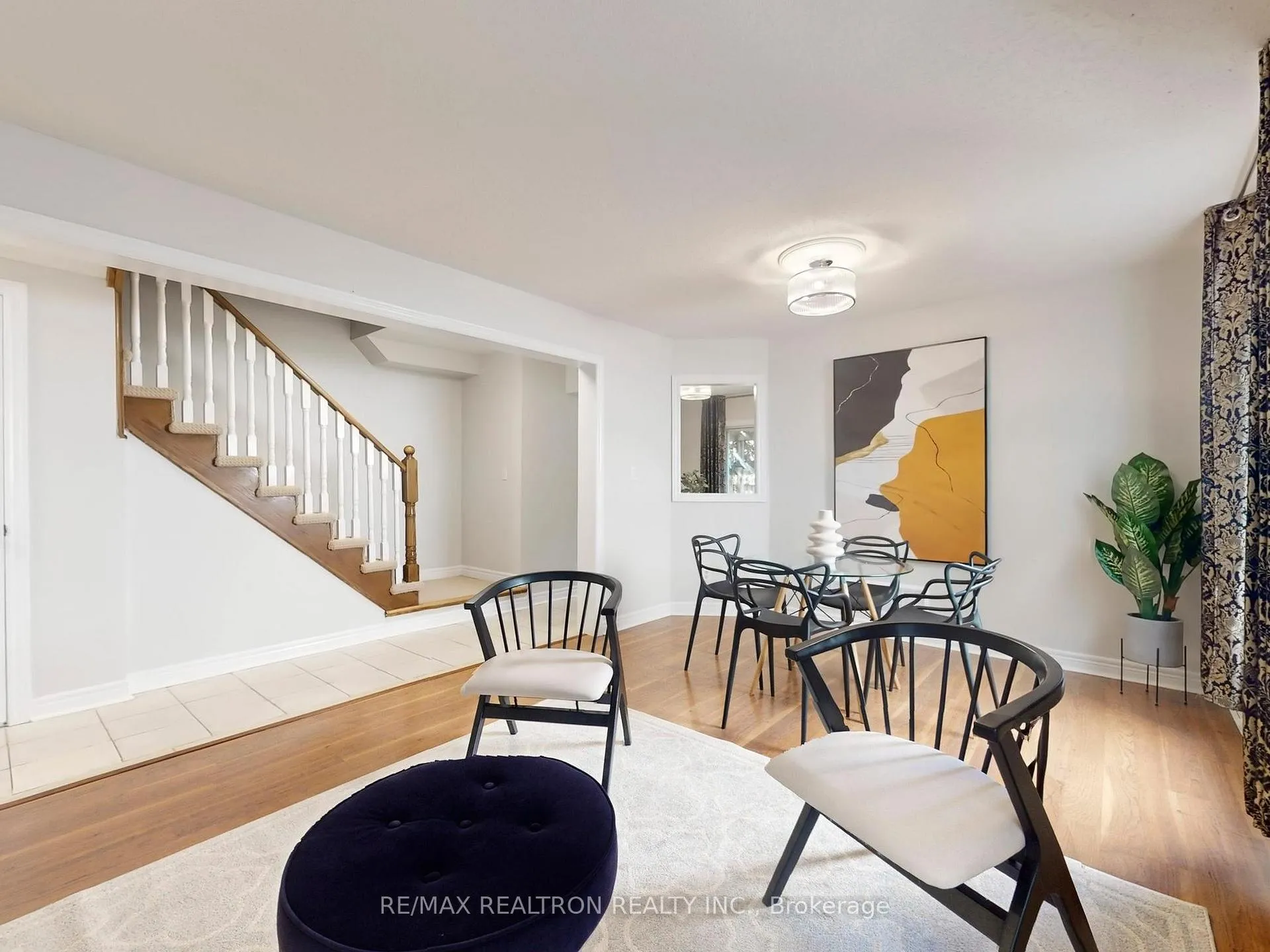 Photo 6 of 47 Joshua Boulevard, Whitby, Brooklin — HOMEH