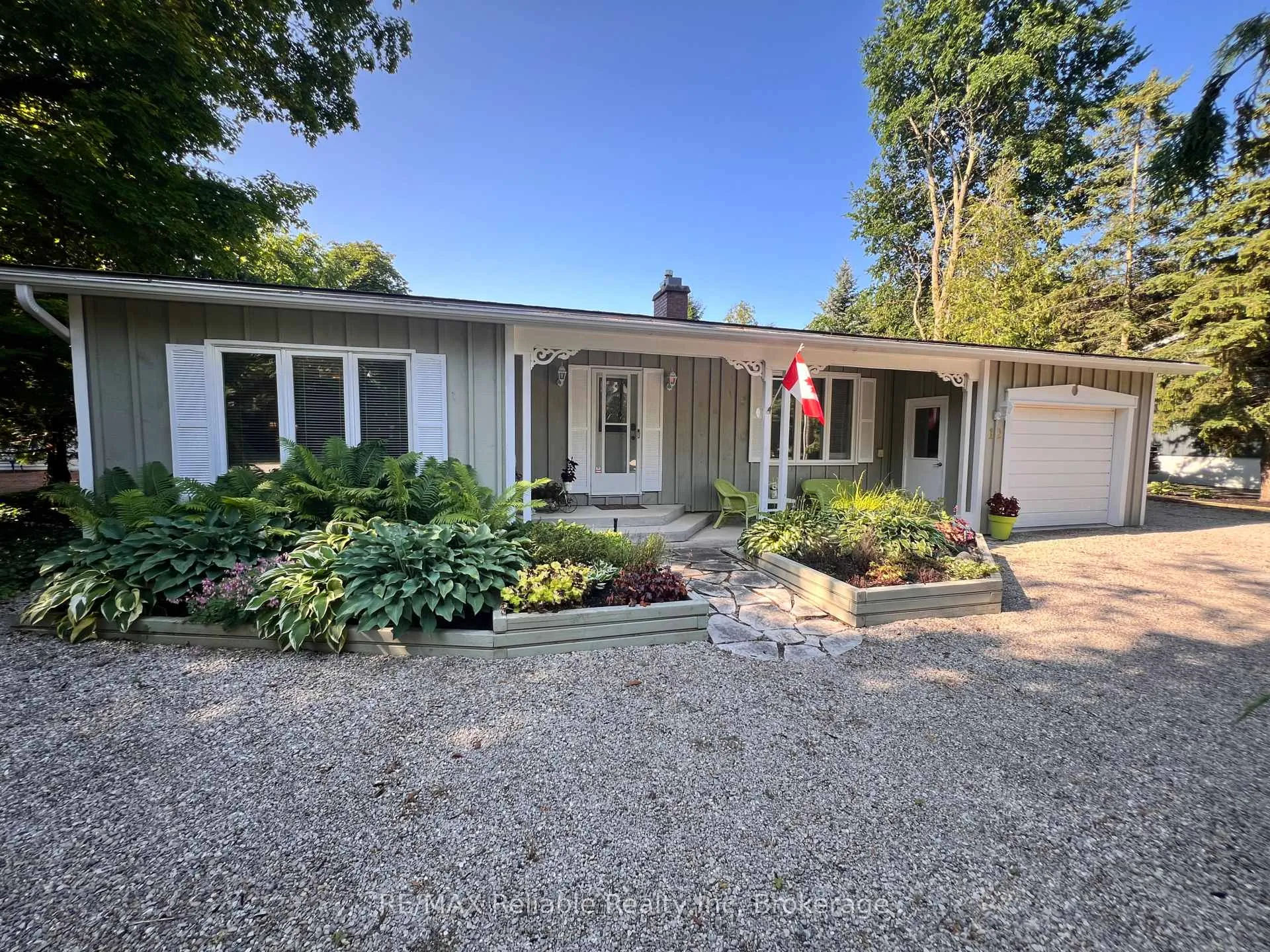 Photo 1 of 12 Victoria Street, Bluewater, Bayfield — HOMEH