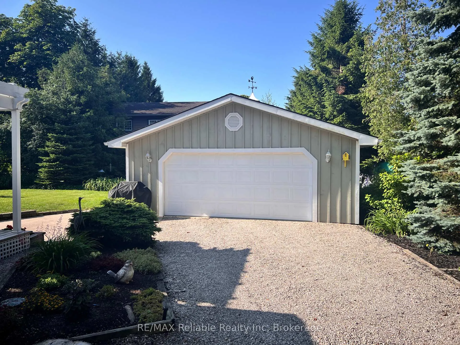 Photo 6 of 12 Victoria Street, Bluewater, Bayfield — HOMEH