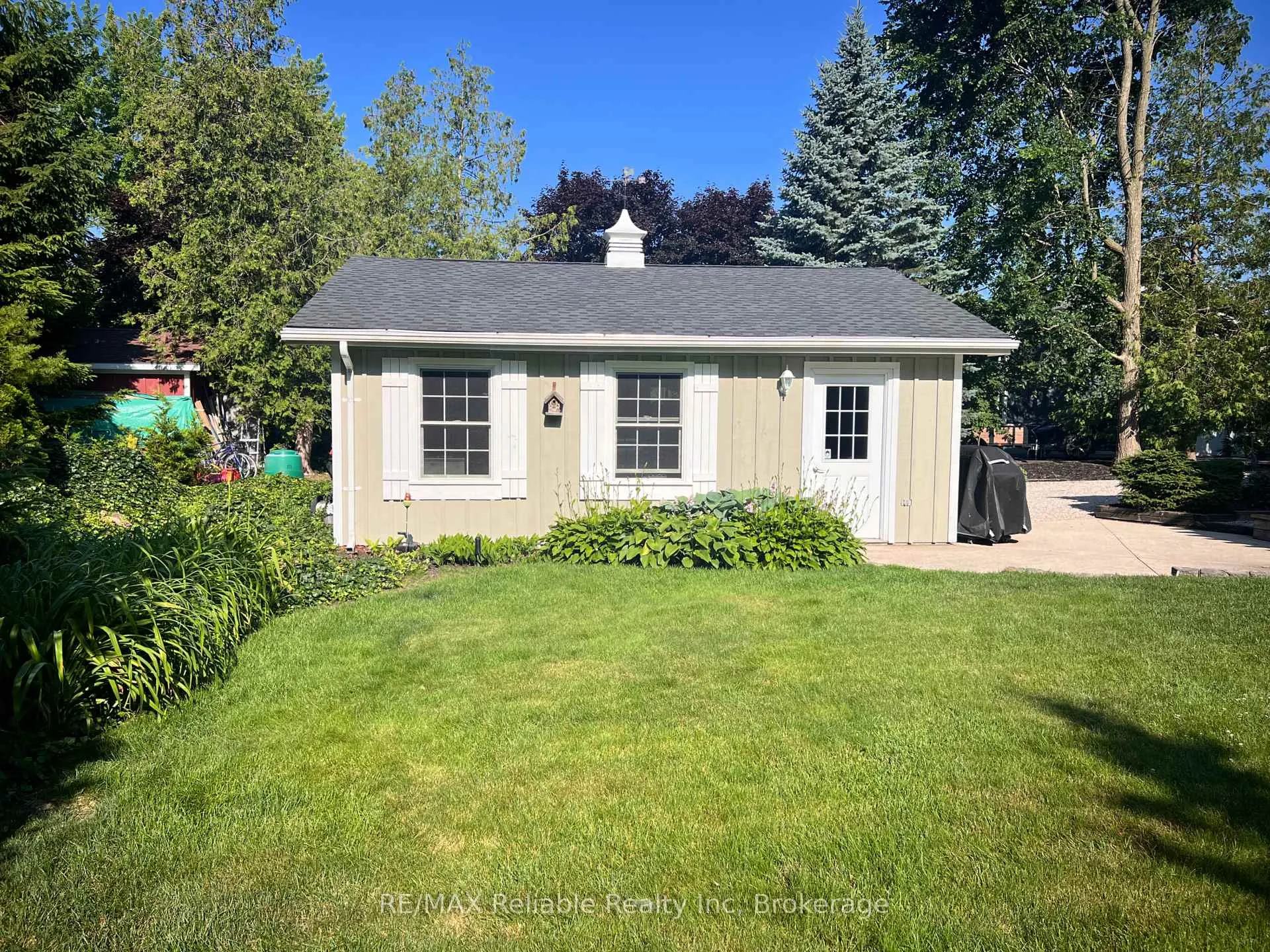 Photo 7 of 12 Victoria Street, Bluewater, Bayfield — HOMEH