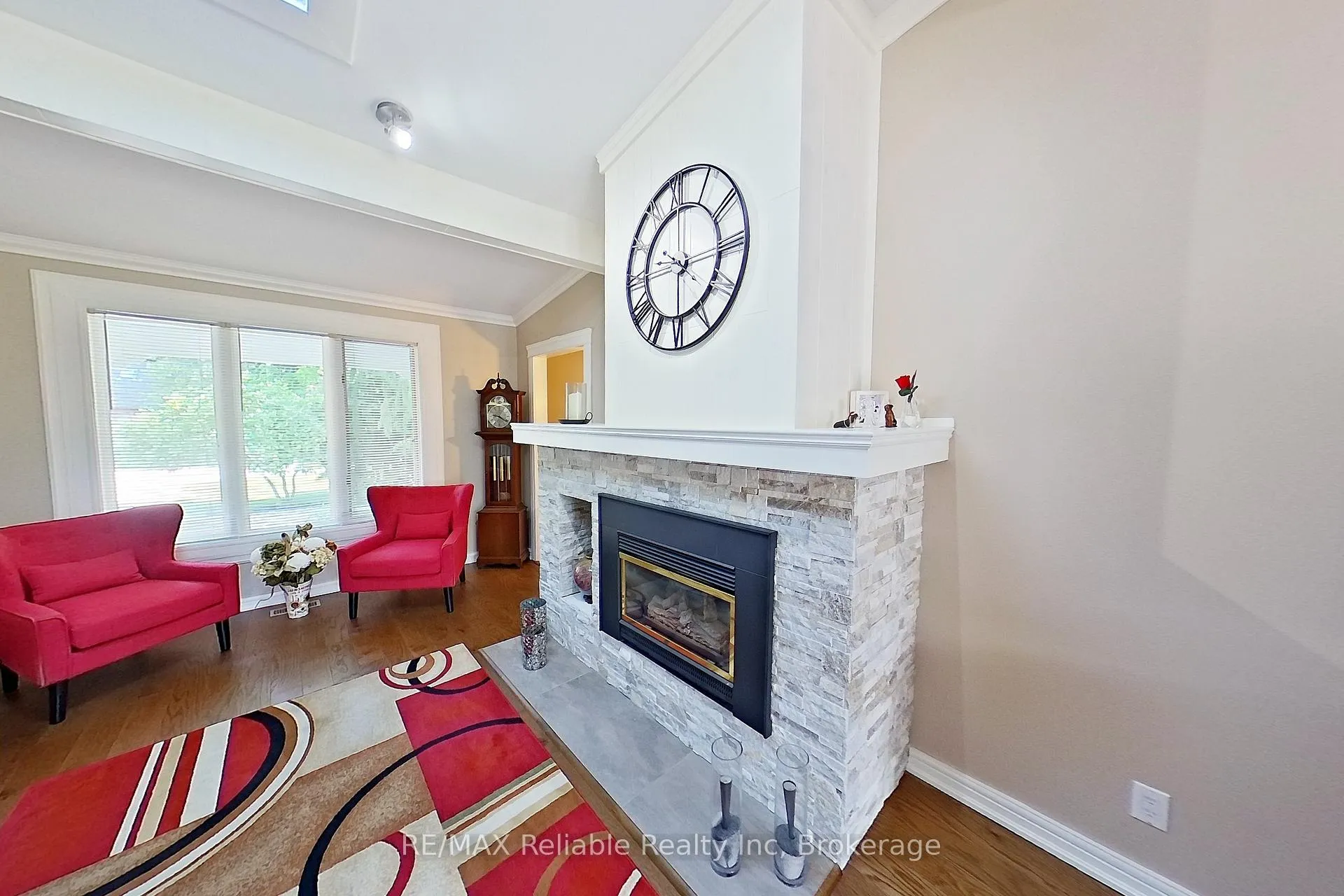 Photo 19 of 12 Victoria Street, Bluewater, Bayfield — HOMEH