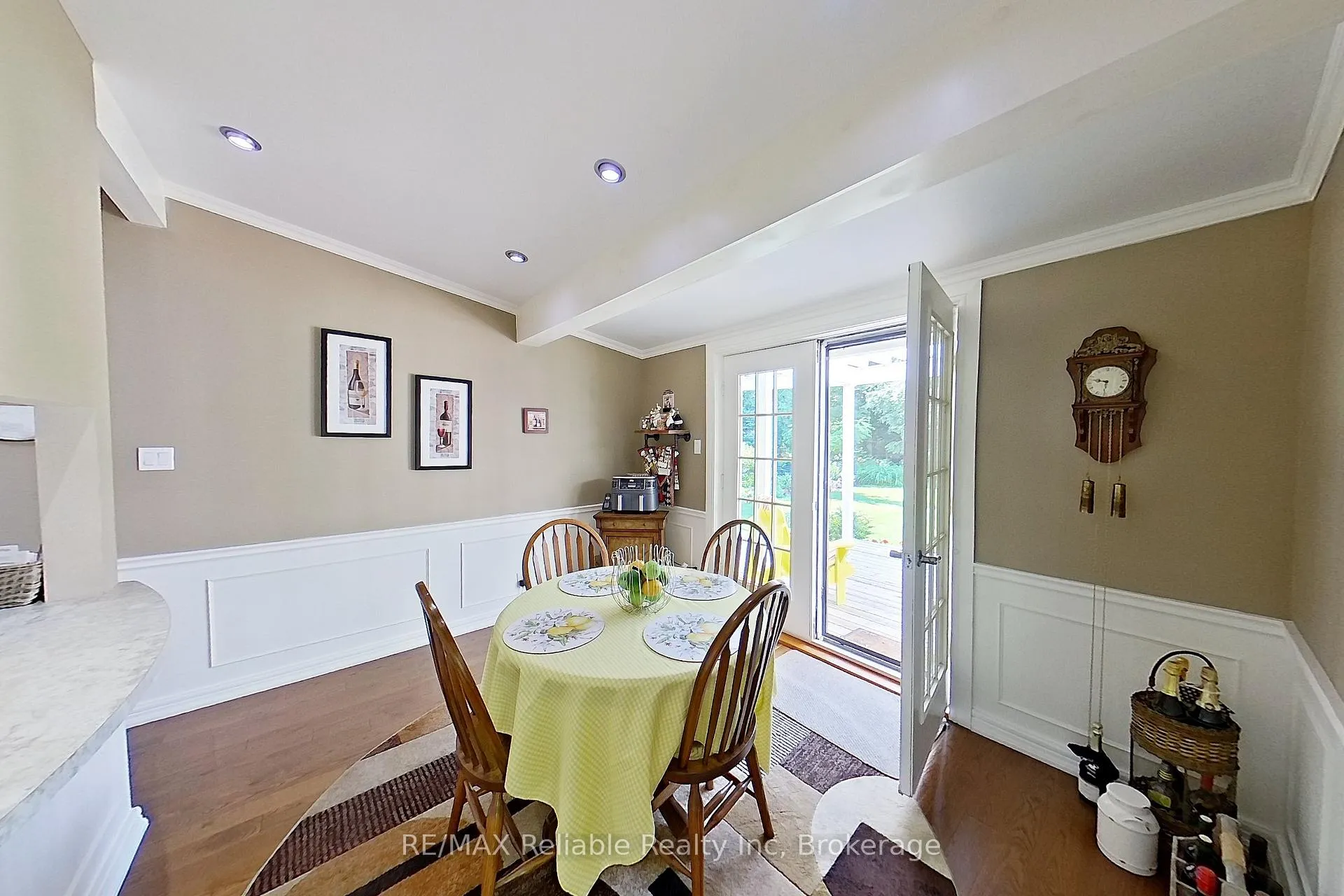 Photo 27 of 12 Victoria Street, Bluewater, Bayfield — HOMEH