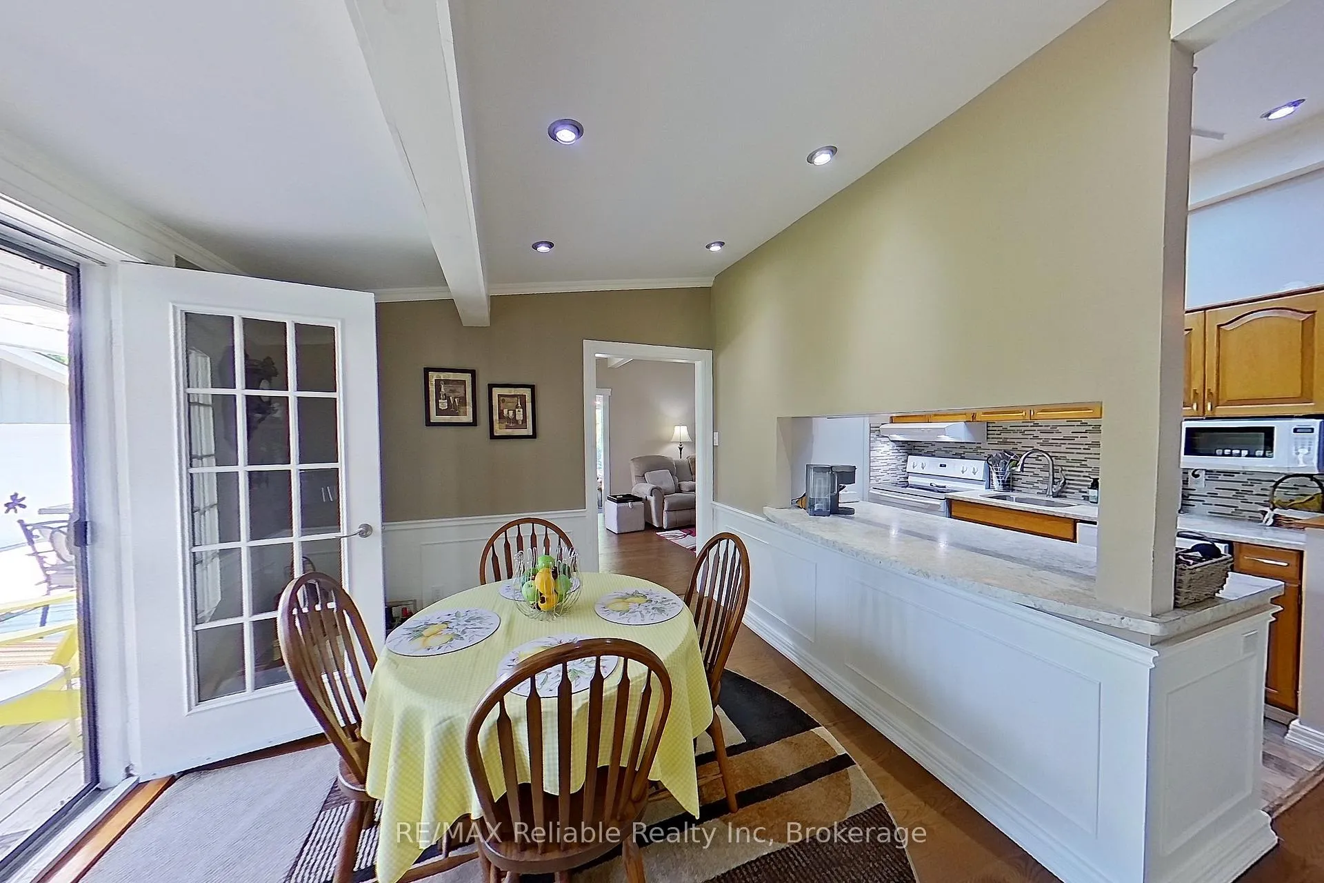 Photo 29 of 12 Victoria Street, Bluewater, Bayfield — HOMEH