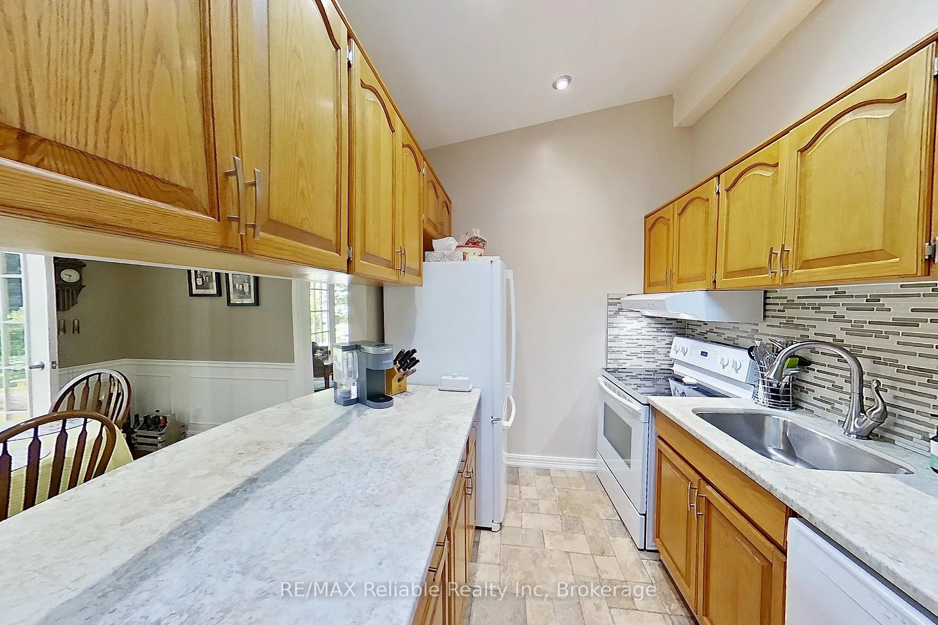 Photo 31 of 12 Victoria Street, Bluewater, Bayfield — HOMEH