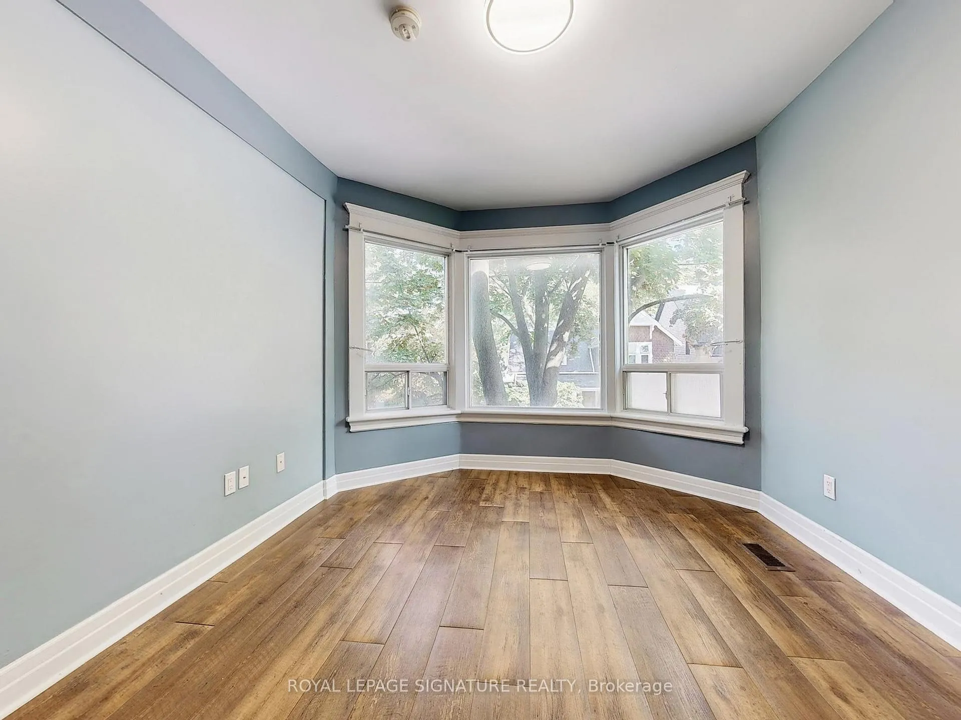Photo 11 of 17 Austin Avenue, Toronto, South Riverdale — HOMEH