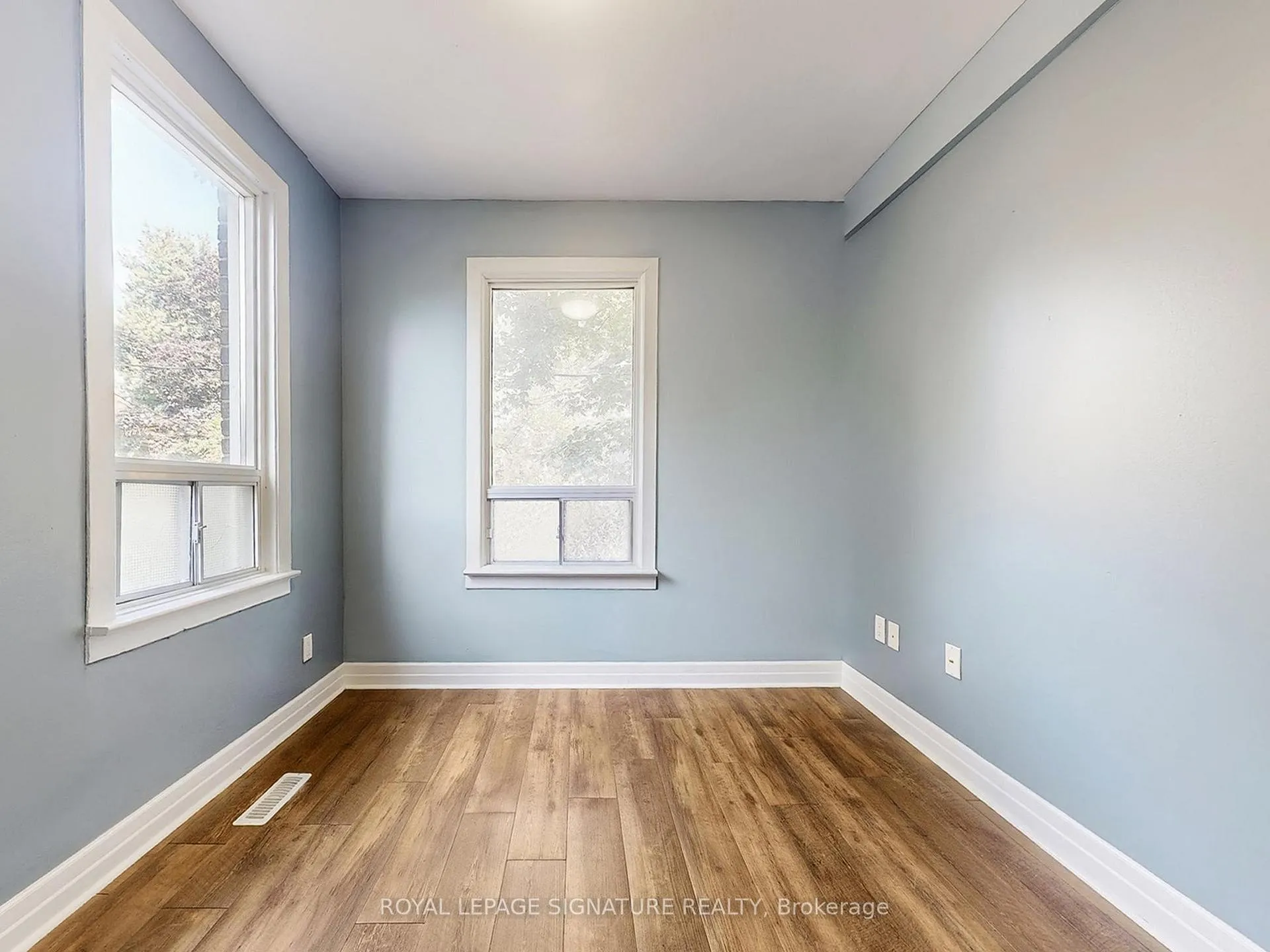 Photo 14 of 17 Austin Avenue, Toronto, South Riverdale — HOMEH
