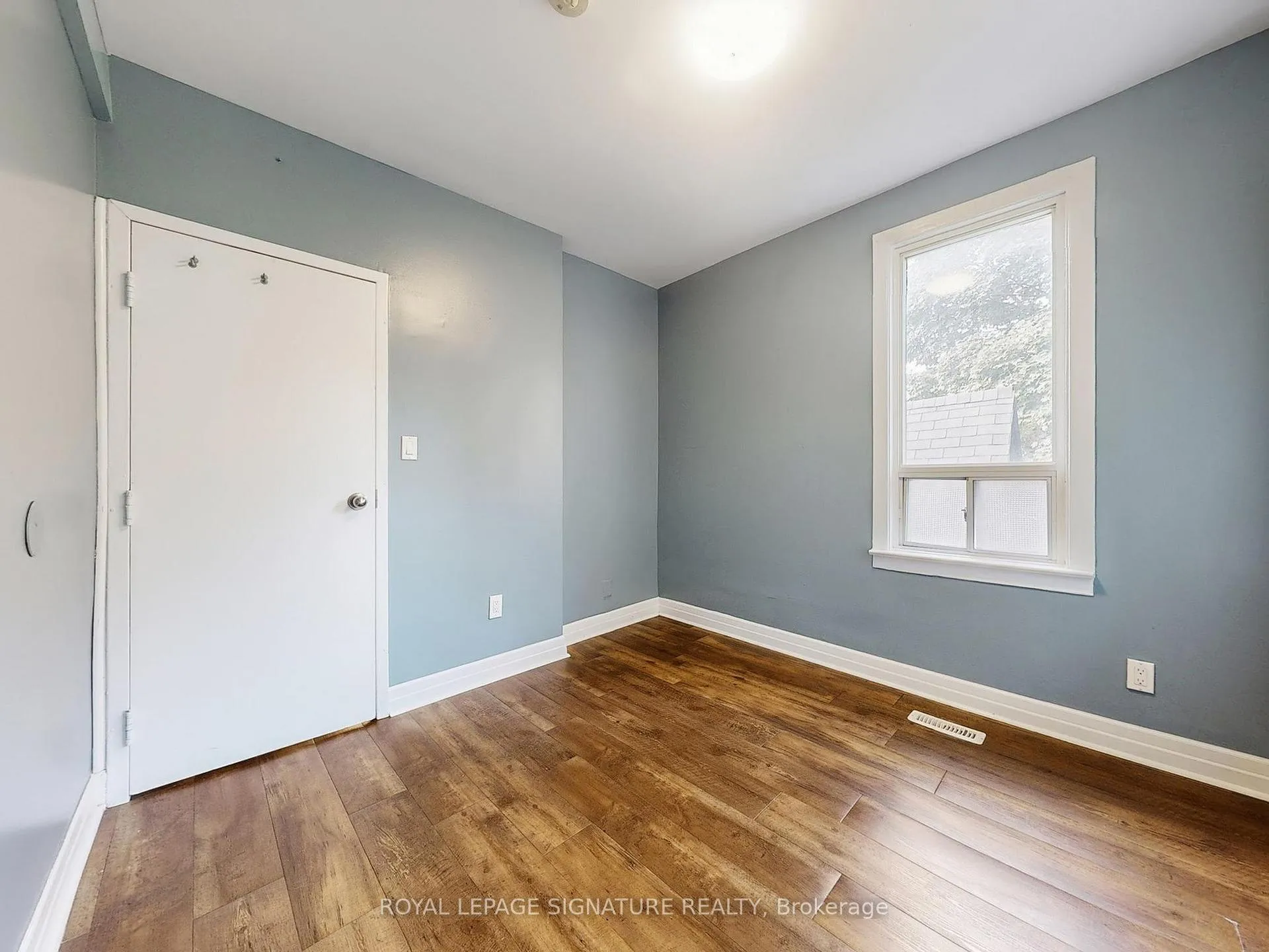 Photo 15 of 17 Austin Avenue, Toronto, South Riverdale — HOMEH