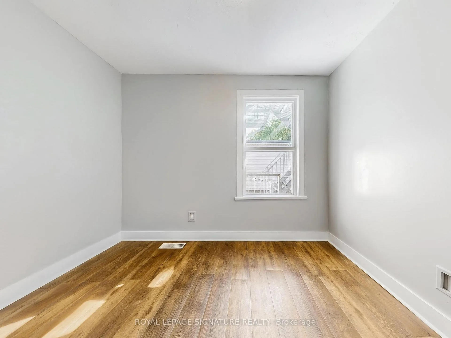 Photo 20 of 17 Austin Avenue, Toronto, South Riverdale — HOMEH