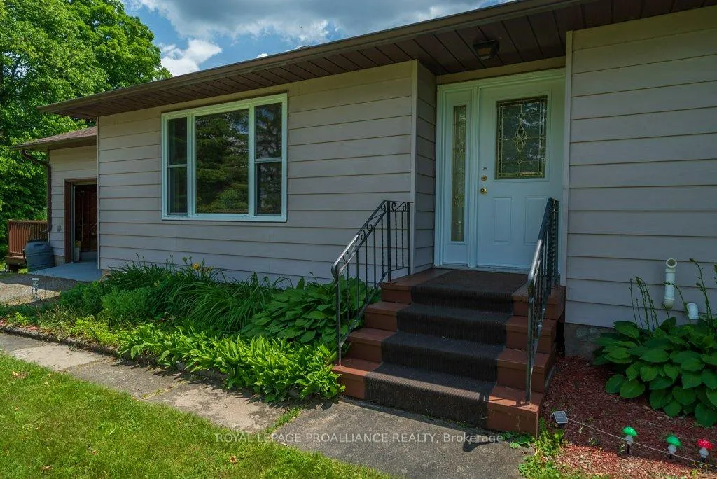 Photo 10 of 6008 Road 506, Frontenac, Frontenac North — HOMEH