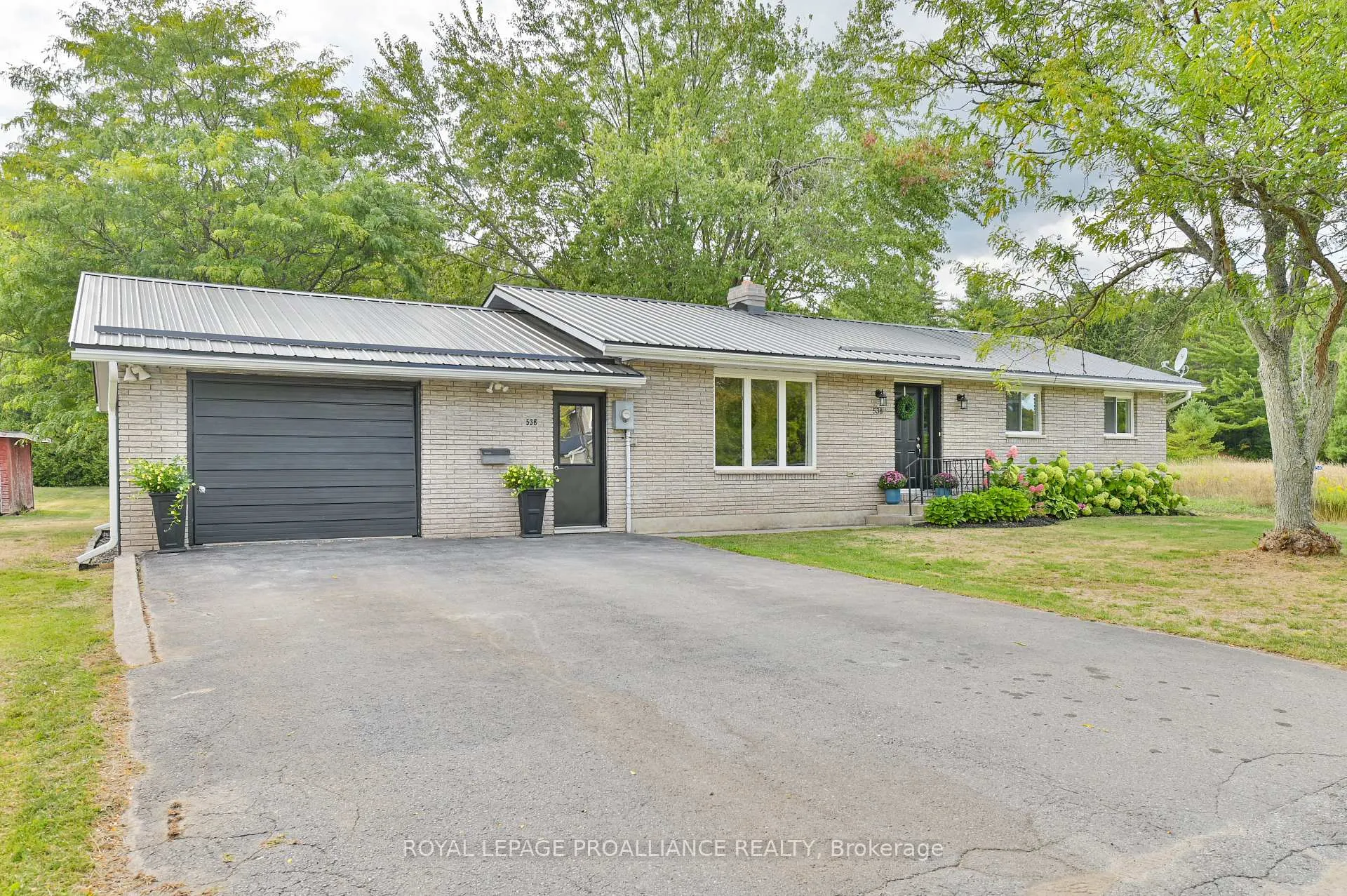 Photo 1 of 538 Metcalf Street, Tweed, Tweed (Village) — HOMEH