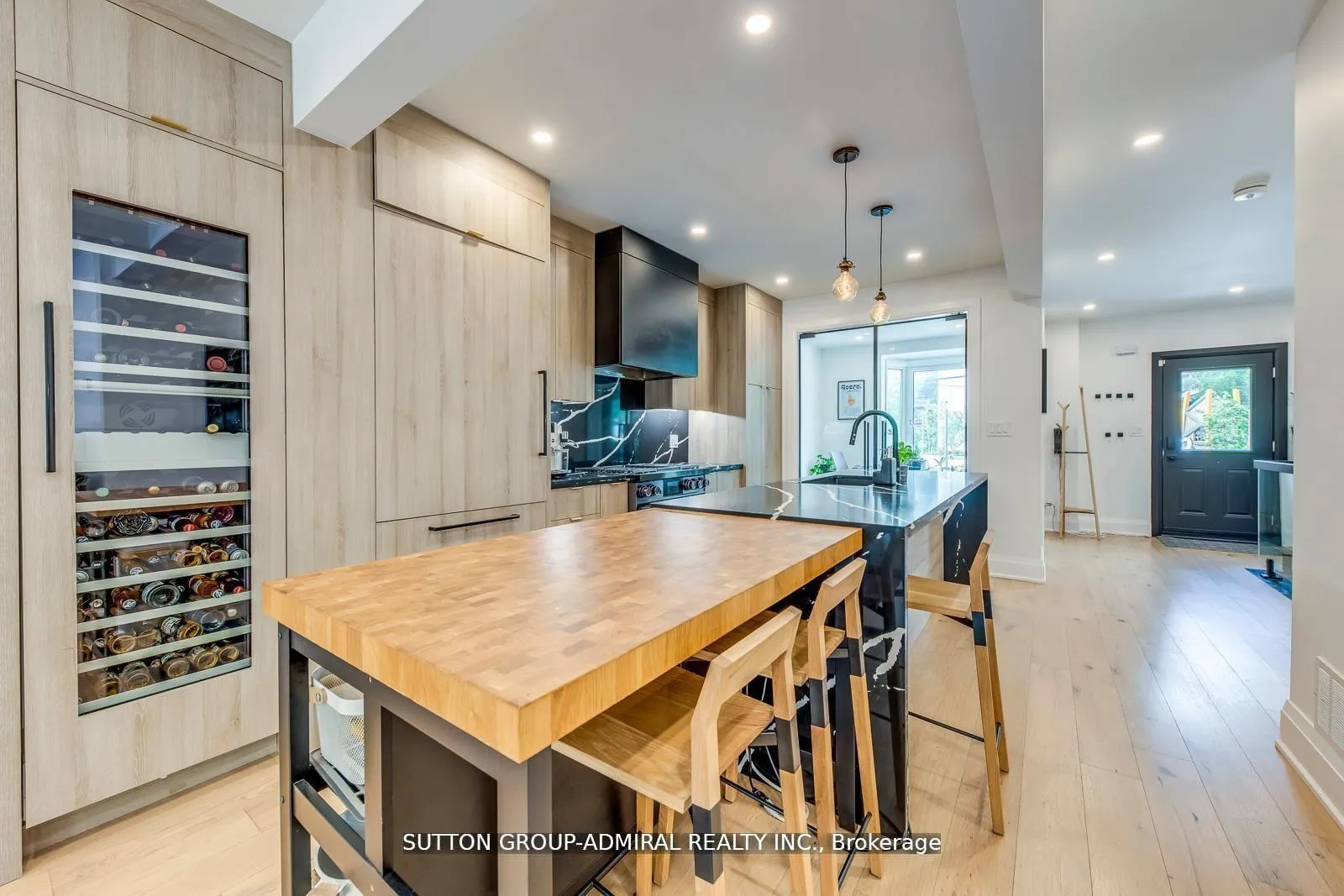 Photo 10 of 93 Soudan Avenue, Toronto, Mount Pleasant West — HOMEH