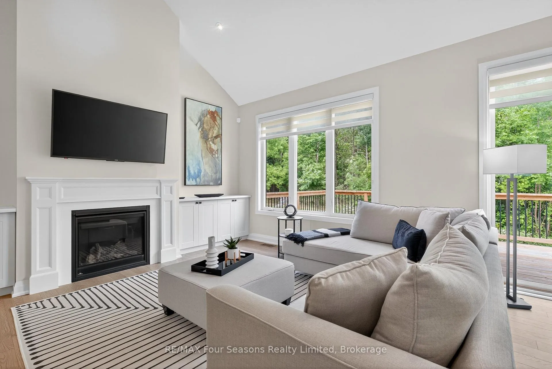 Photo 16 of 116 Springside Crescent, Blue Mountains — HOMEH
