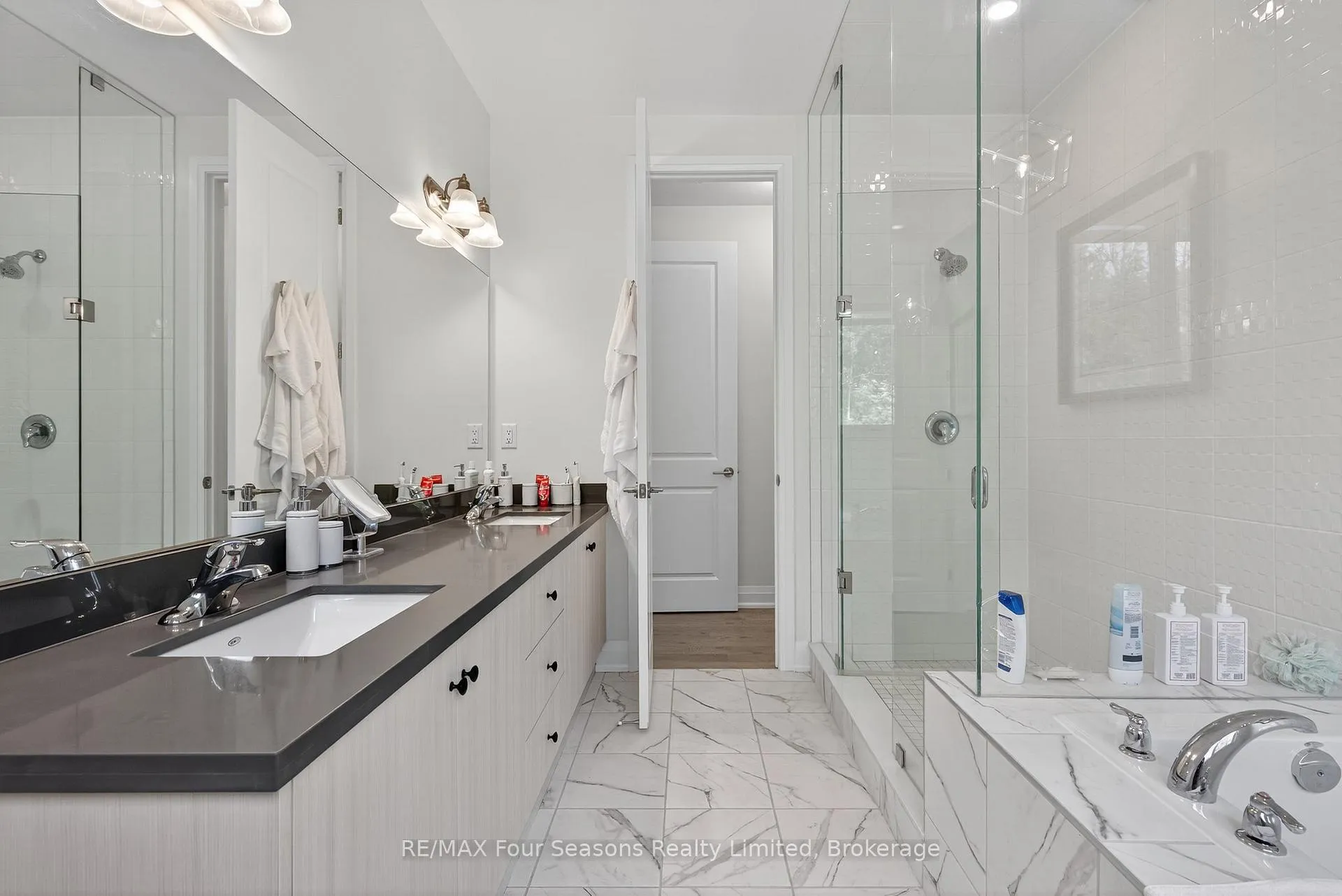 Photo 31 of 116 Springside Crescent, Blue Mountains — HOMEH