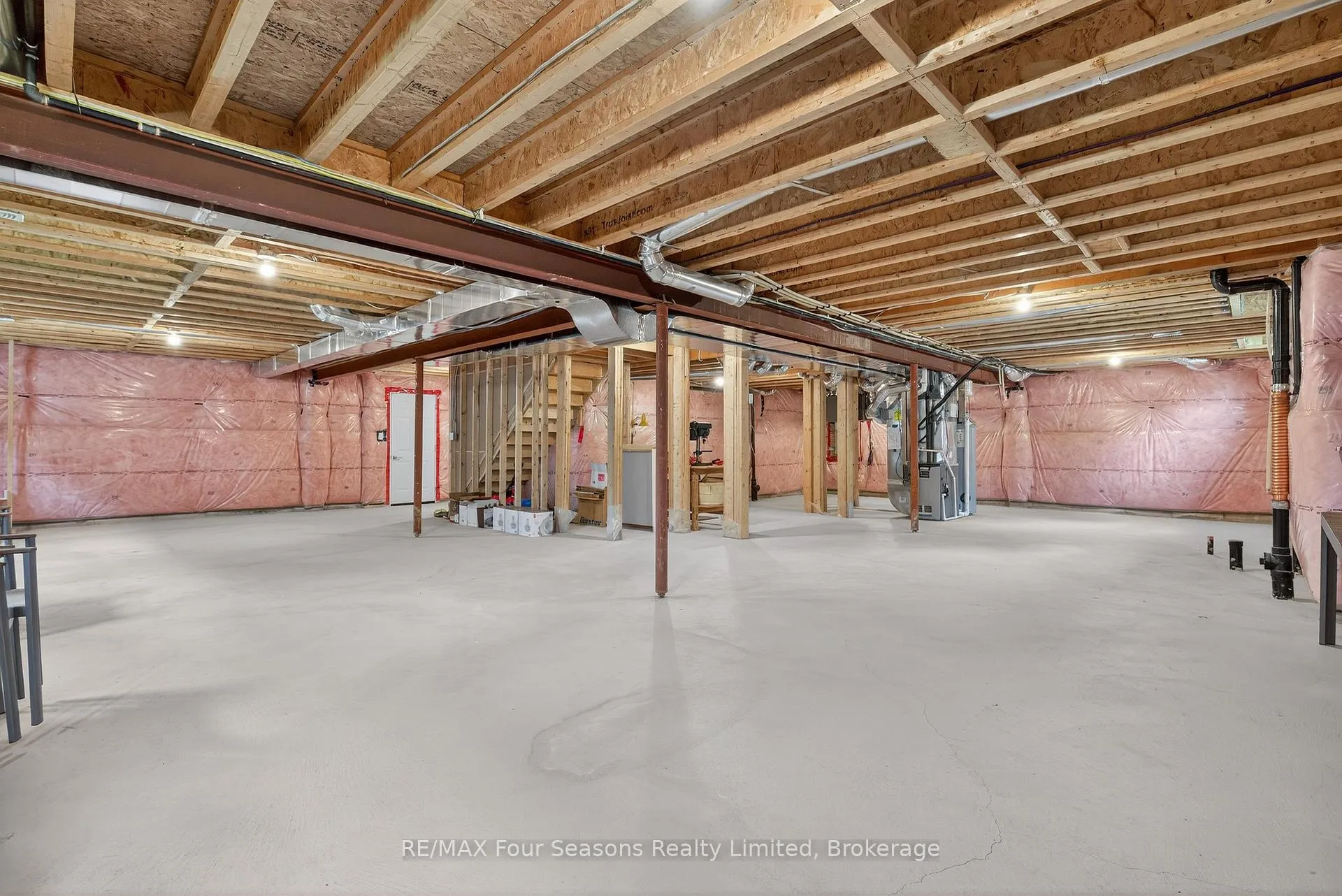 Photo 42 of 116 Springside Crescent, Blue Mountains — HOMEH