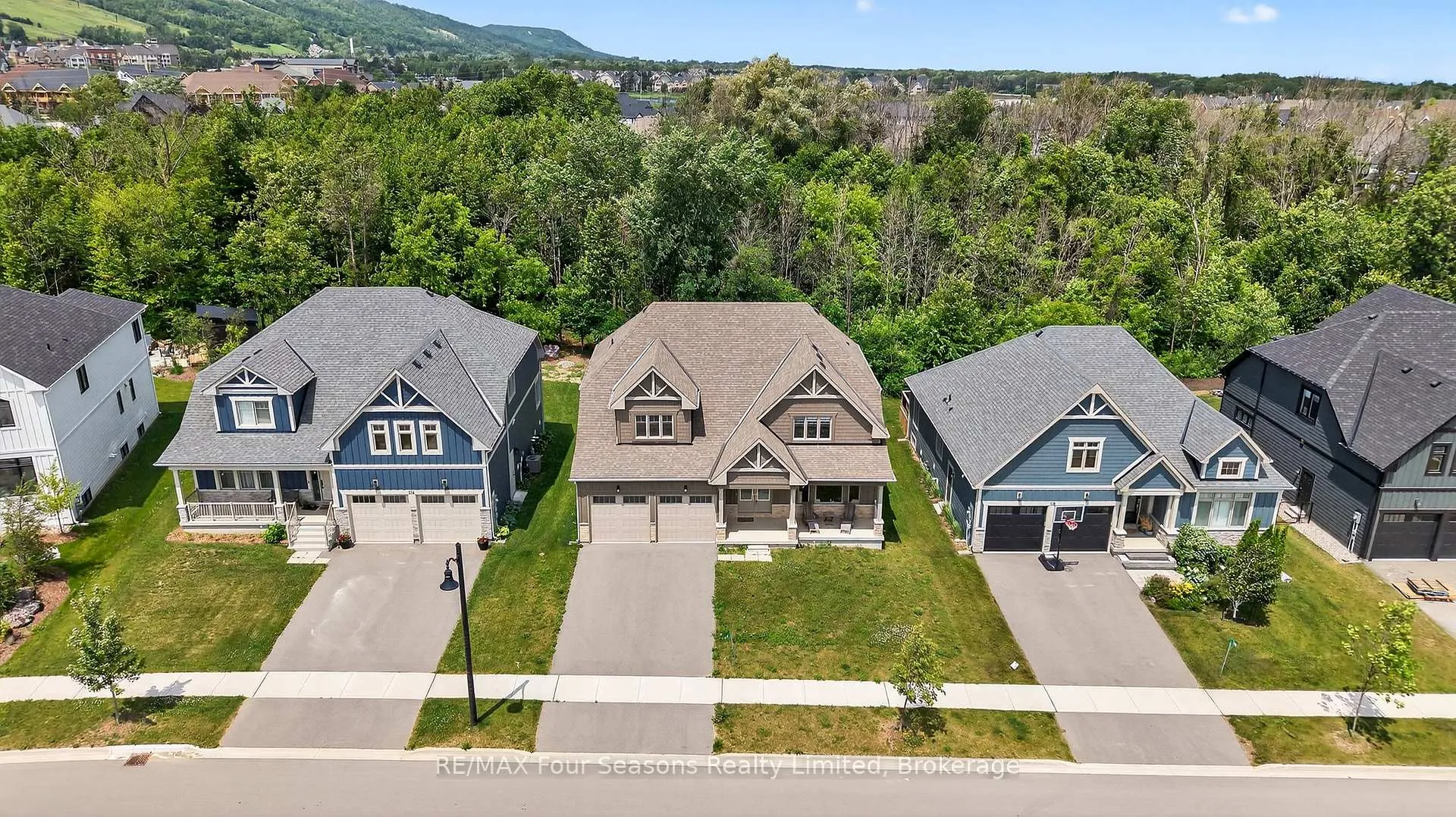 Photo 47 of 116 Springside Crescent, Blue Mountains — HOMEH