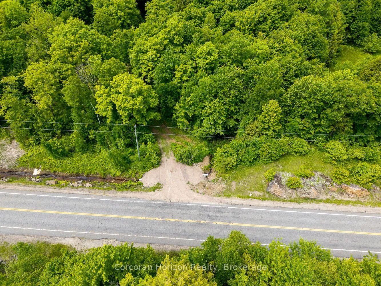 Photo 9 of Part 4 118 Highway E, Bracebridge, Oakley — HOMEH