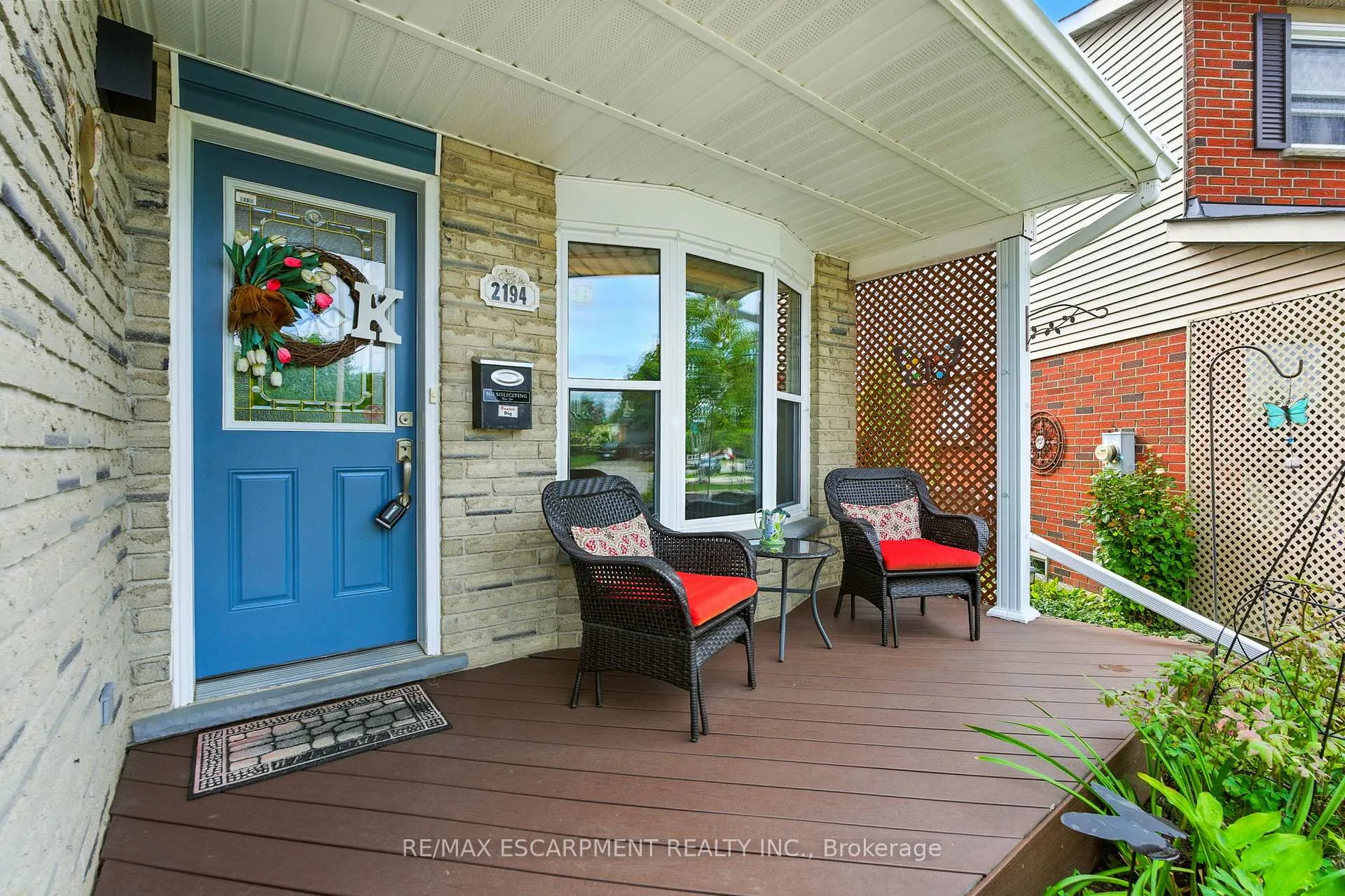 Photo 3 of 2194 Silverbirch Court, Burlington, Headon — HOMEH