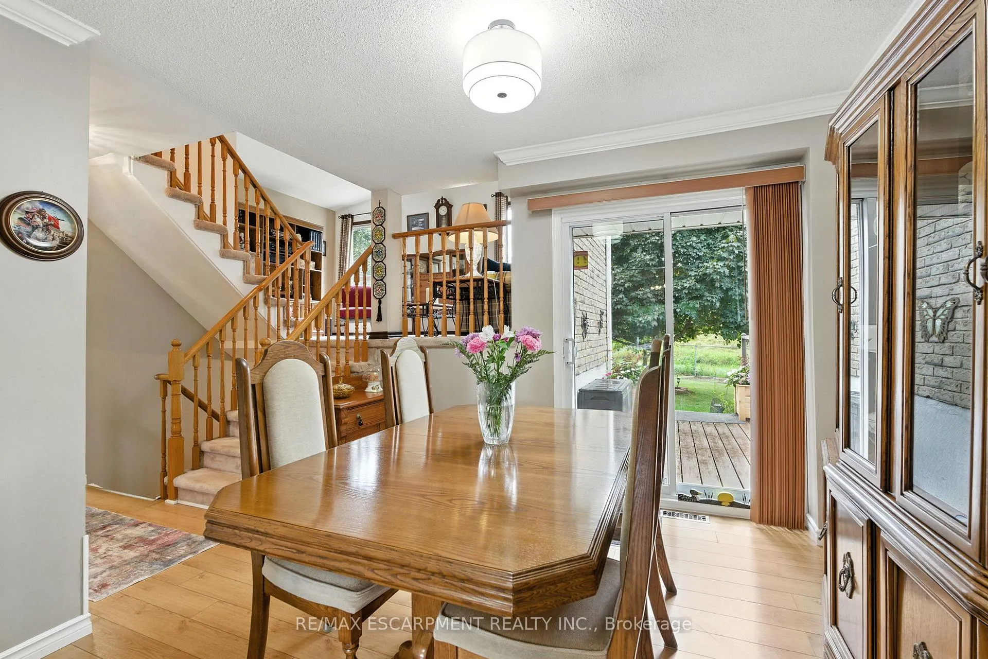 Photo 11 of 2194 Silverbirch Court, Burlington, Headon — HOMEH